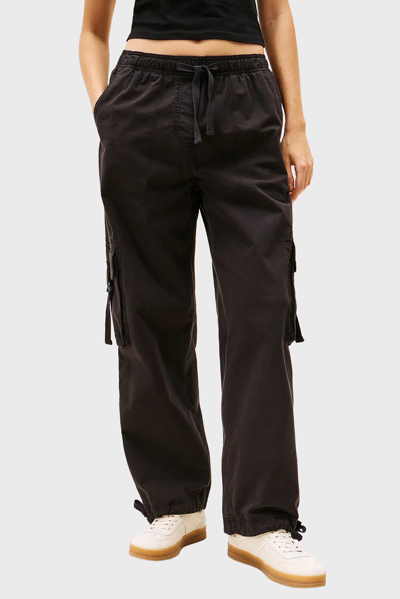 Женские черные карго ELASTICATED Черный L Tommy Jeans DW0DW20995 Женские черные карго ELASTICATED Черный L Tommy Jeans DW0DW20995