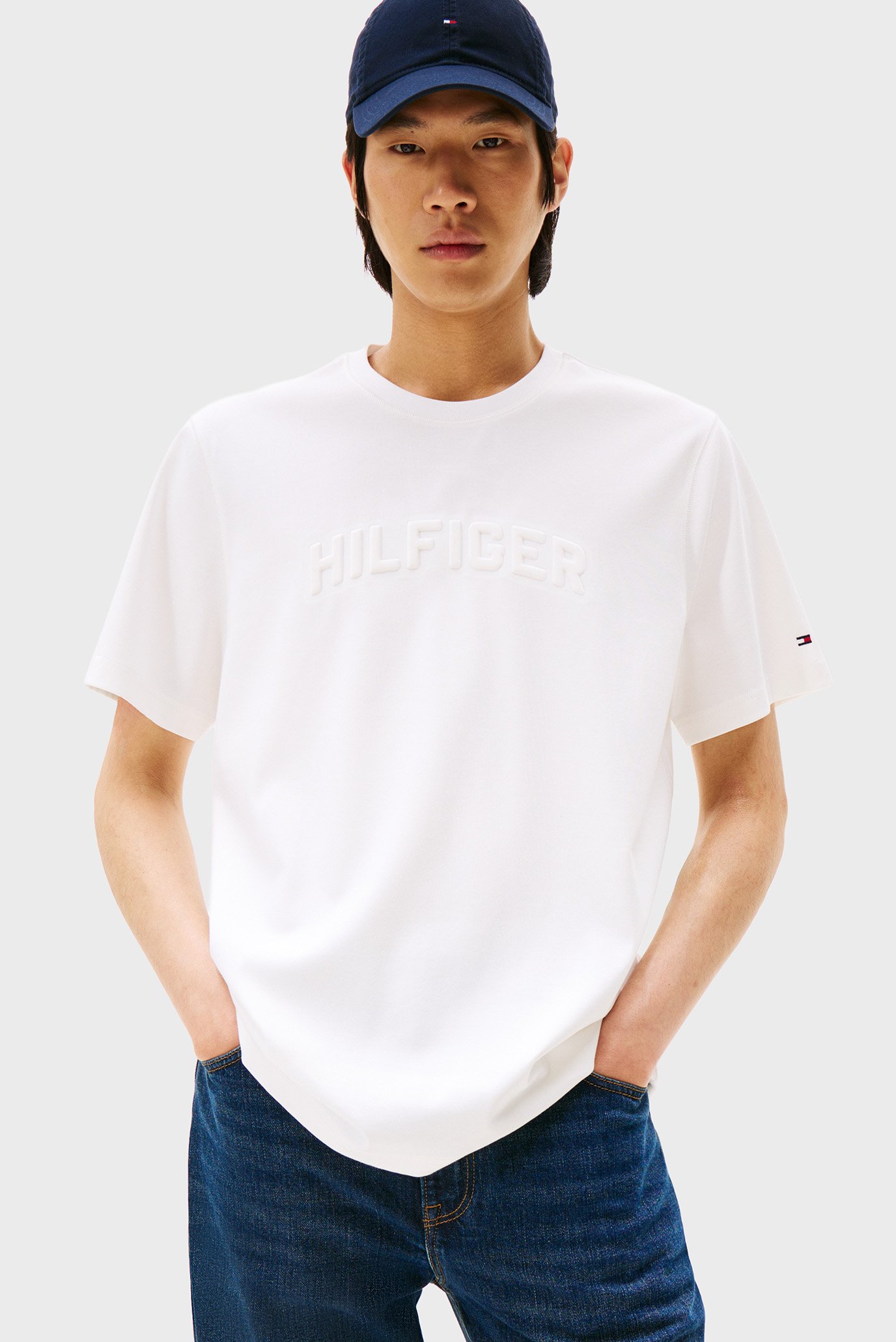Мужская белая футболка HILFIGER ARCH EMBOSSED Белый XXL Tommy Hilfiger MW0MW39366 Мужская белая футболка HILFIGER ARCH EMBOSSED Белый XXL Tommy Hilfiger MW0MW39366