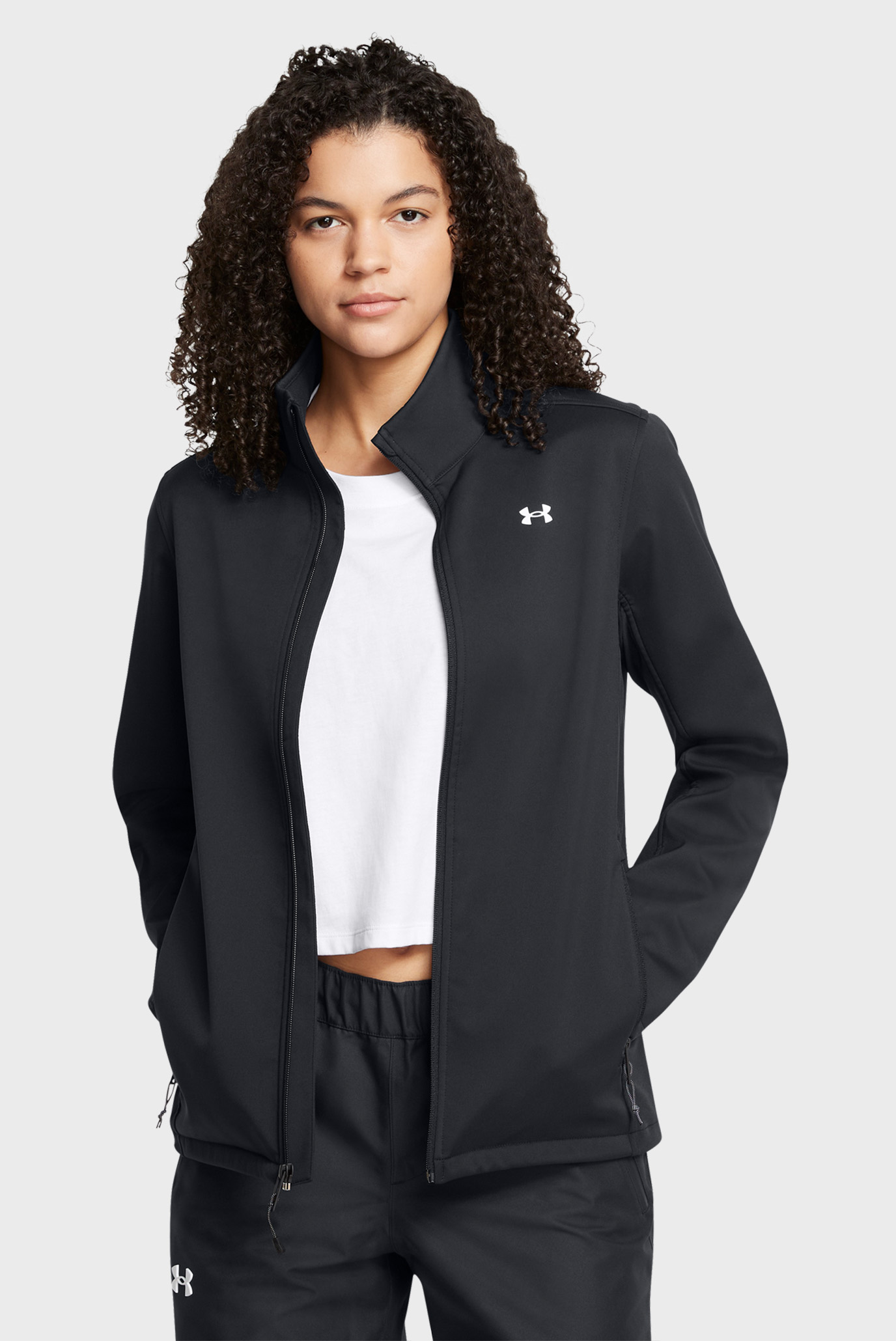 Женская черная ветровка SHIELD JACKET Черный XS Under Armour 1371594-002 Женская черная ветровка SHIELD JACKET Черный XS Under Armour 1371594-002