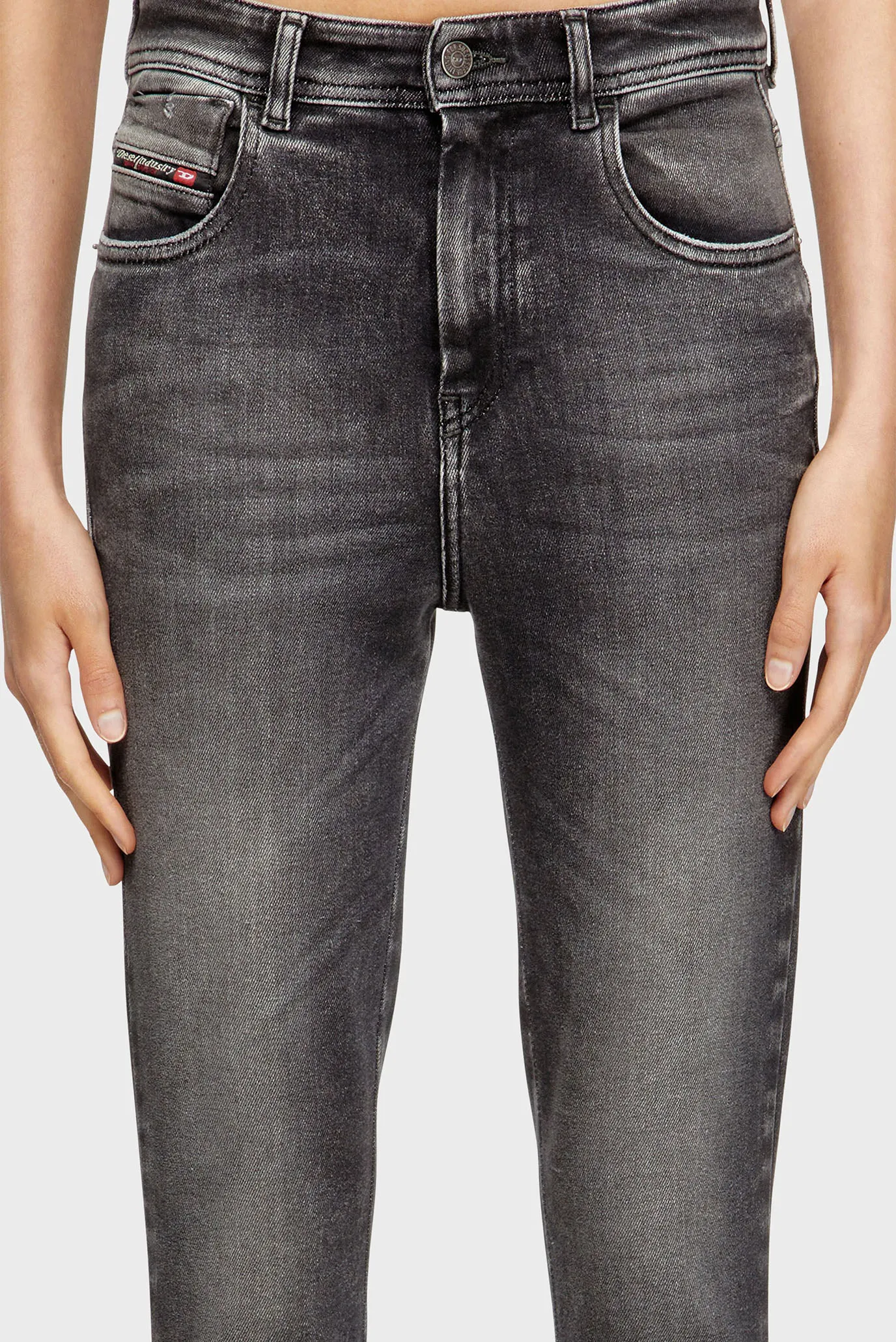 Жіночі чорні джинси 1984 SLANDY-HIGH 4