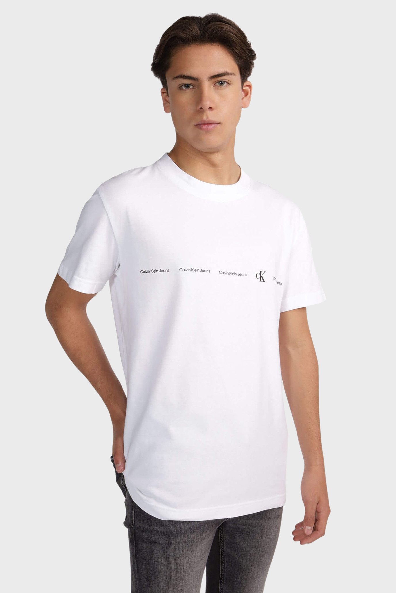 Чоловіча біла футболка LOGO REPEAT TEE 1