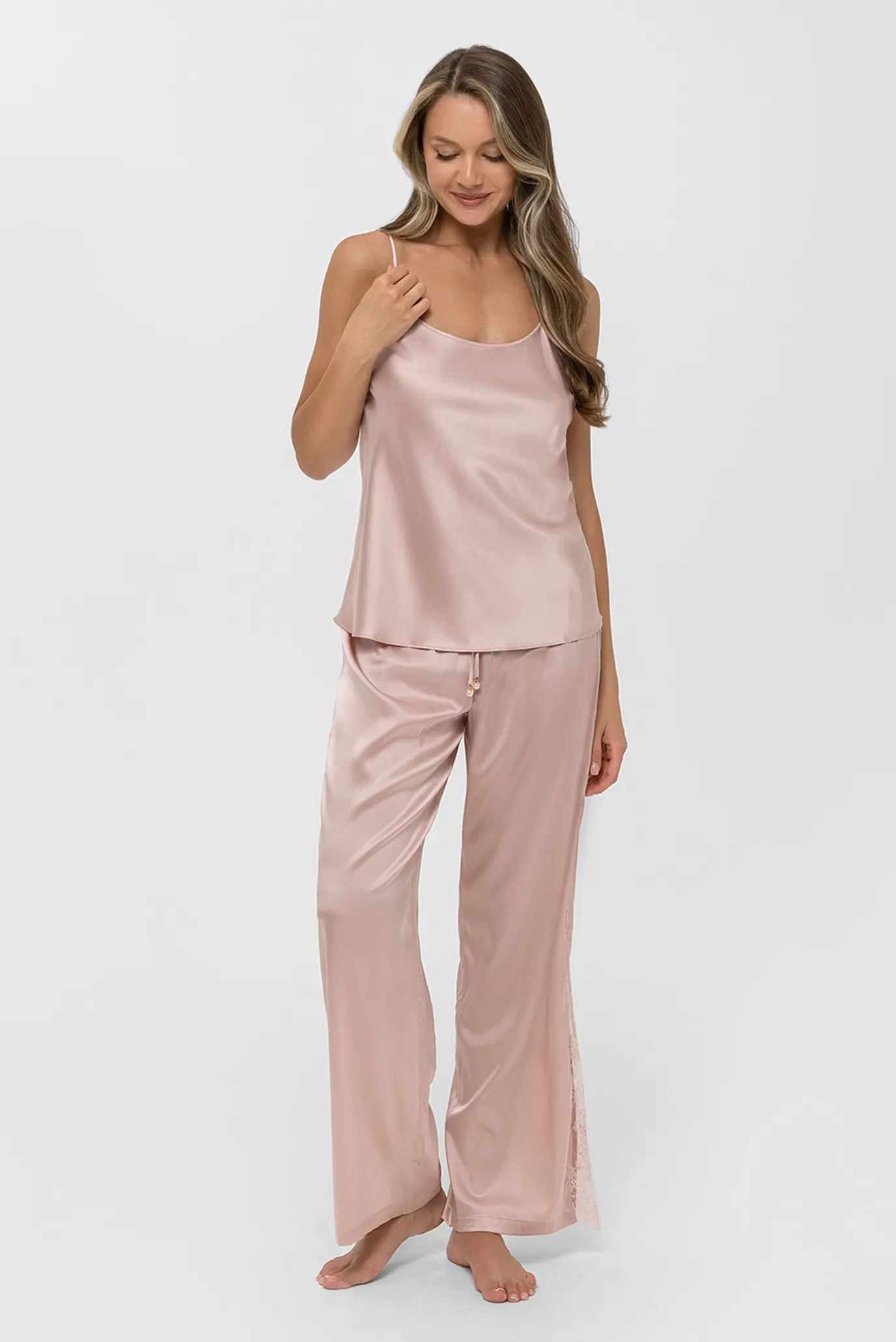 Женские пудровые шелковые брюки 2