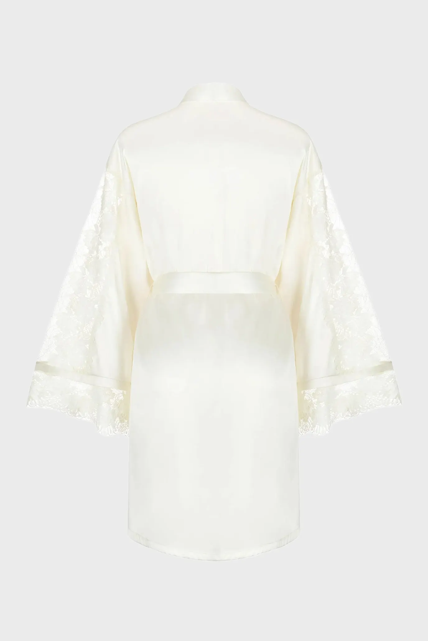 Женский белый пеньюар 2