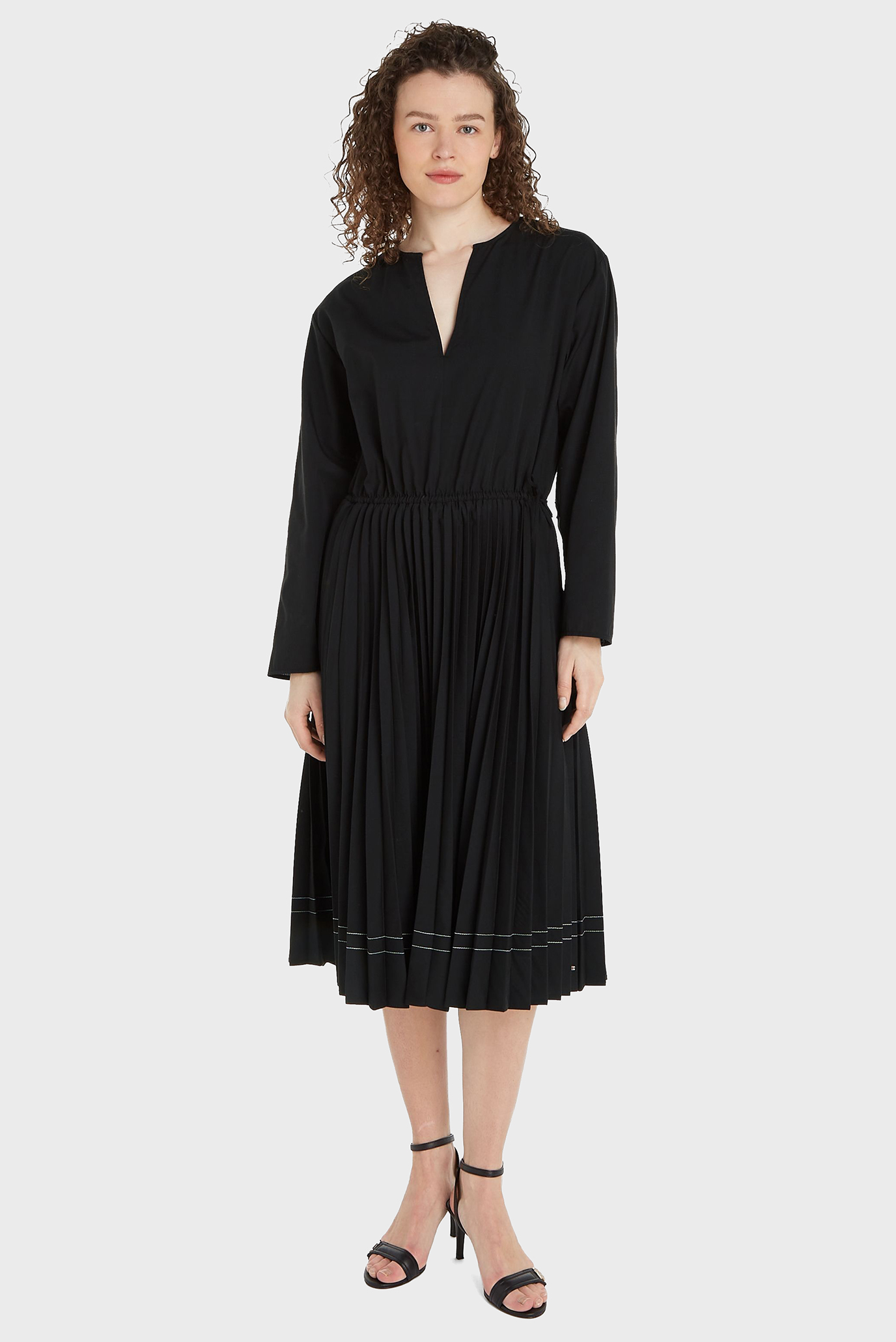 Женское черное платье STITCH PLEATED MIDI DRESS Черный M Tommy Hilfiger WW0WW41153 Женское черное платье STITCH PLEATED MIDI DRESS Черный M Tommy Hilfiger WW0WW41153