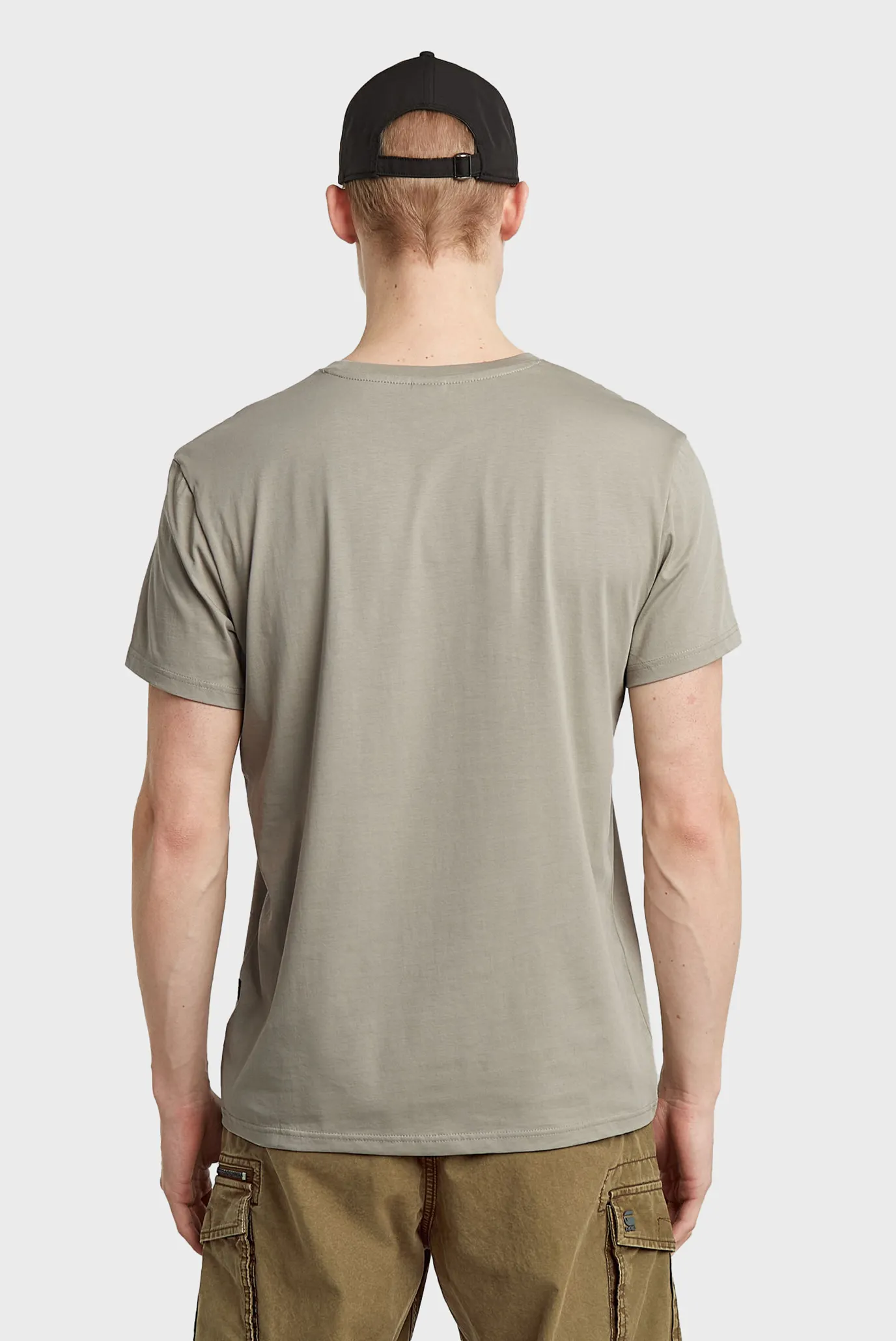 Мужская серая футболка Base 3