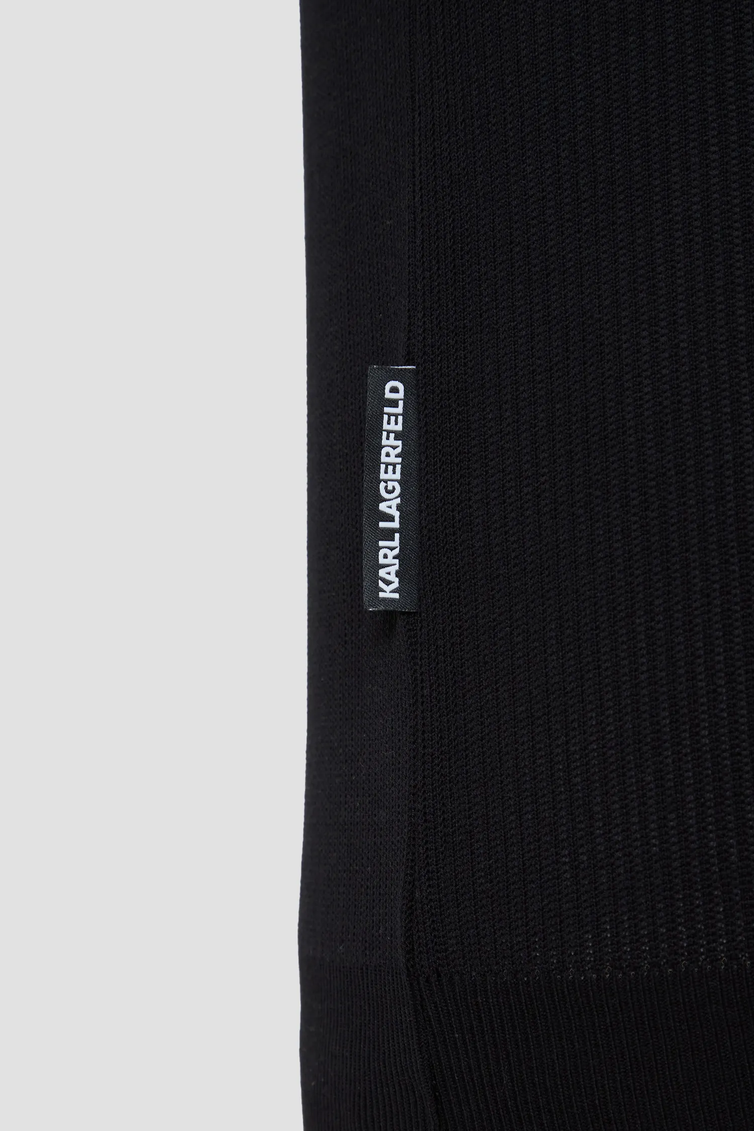 Мужское черное поло 4