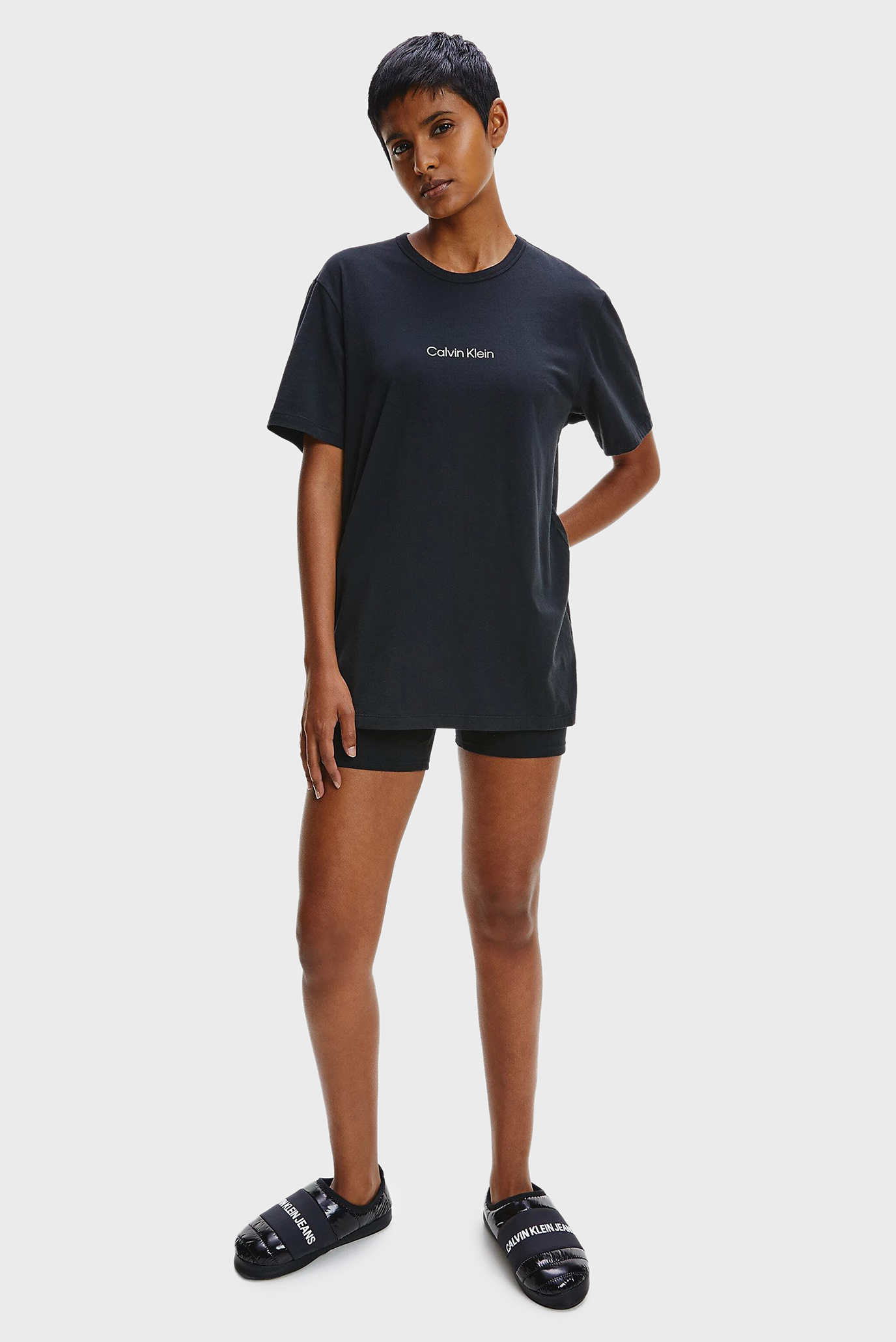 Женская черная пижама (футболка, шорты) SHORT SET 1