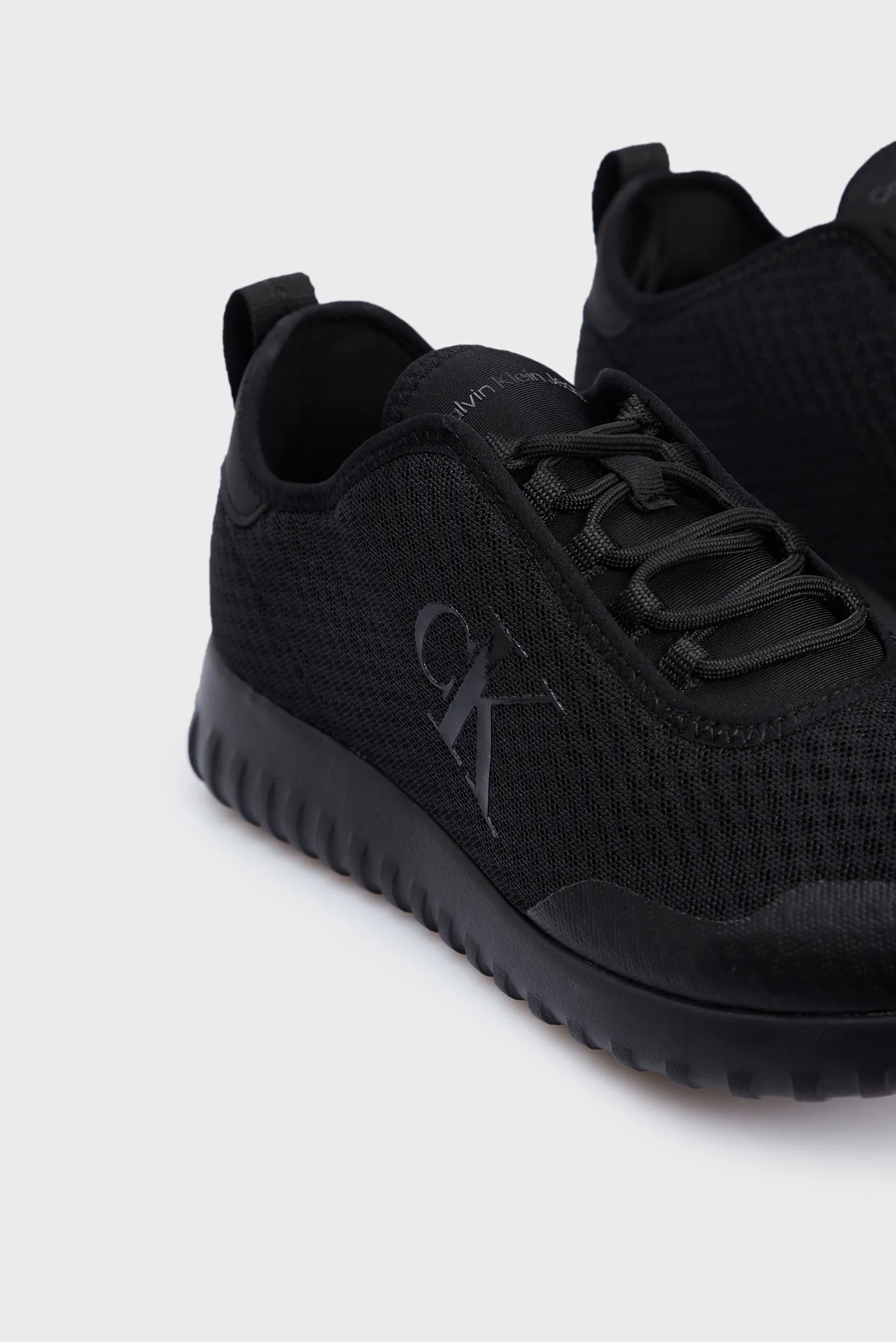 Мужские черные кроссовки SPORTY RUNNER 4