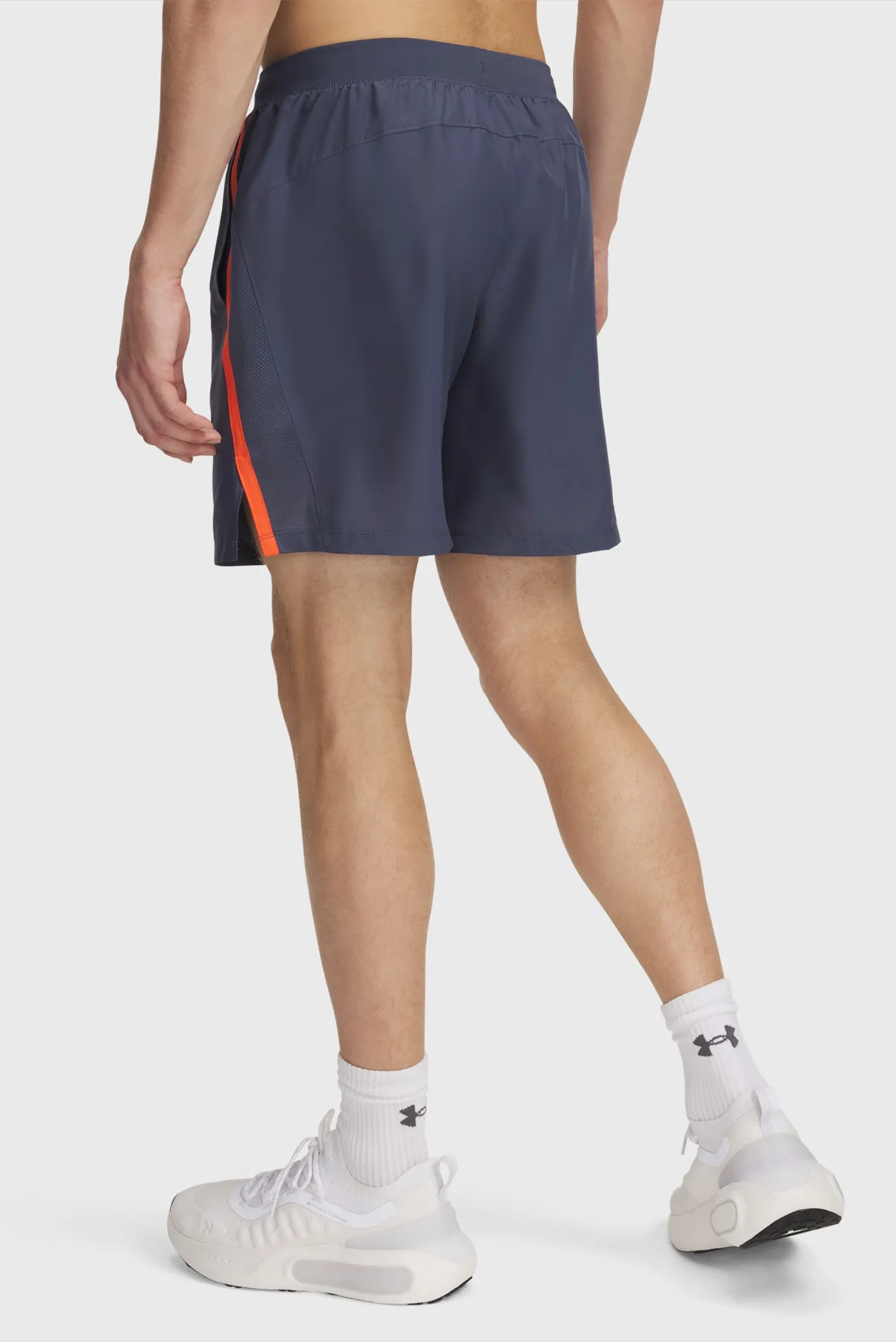 Мужские темно-серые шорты UA LAUNCH 7'' SHORTS 3