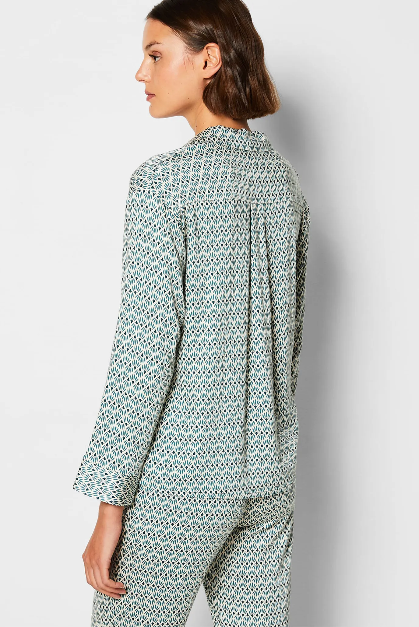 Жіноча сорочка з візерунком BACCO 3