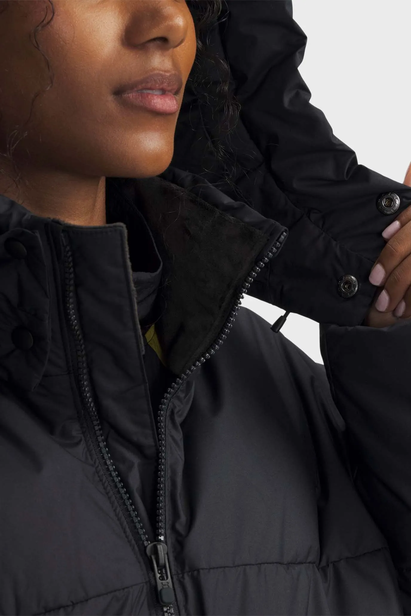 Жіночий чорний пуховик Limitless Down Puffer Jacket 4