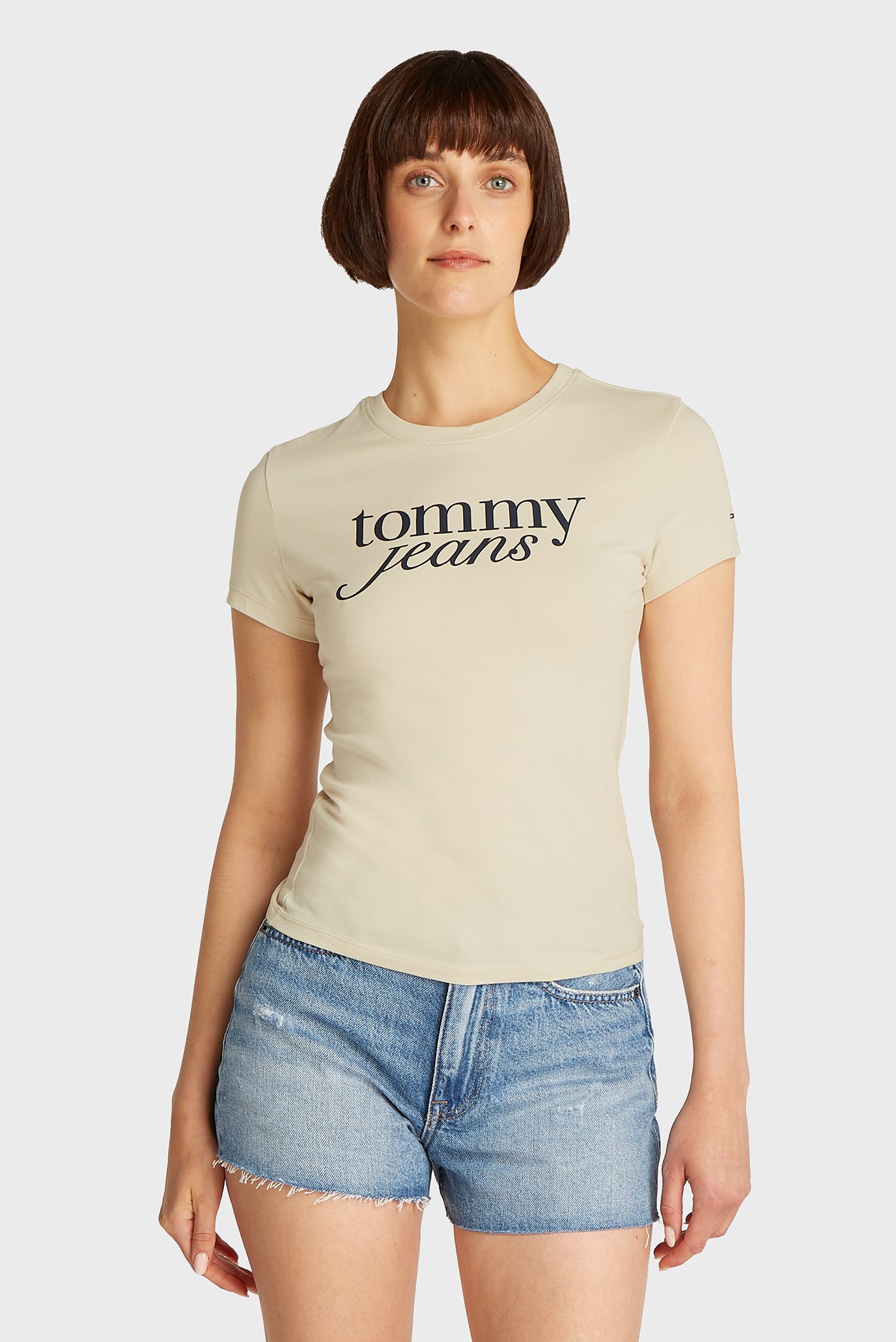 Женская белая футболка Белый XS Tommy Jeans DW0DW19447 Женская белая футболка Белый XS Tommy Jeans DW0DW19447