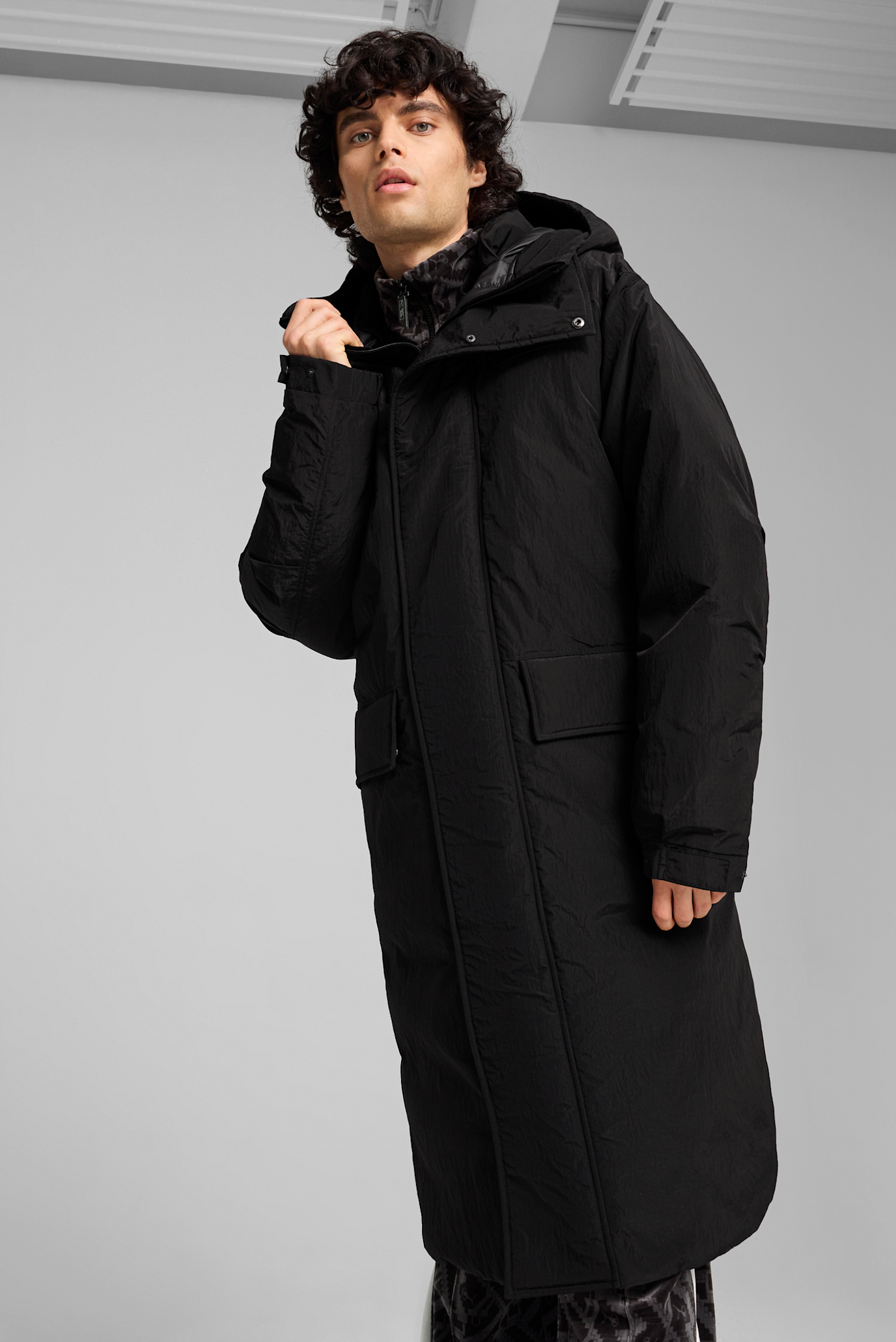 Мужская черная куртка PUMA x SQUID GAME Down Coat Men 1