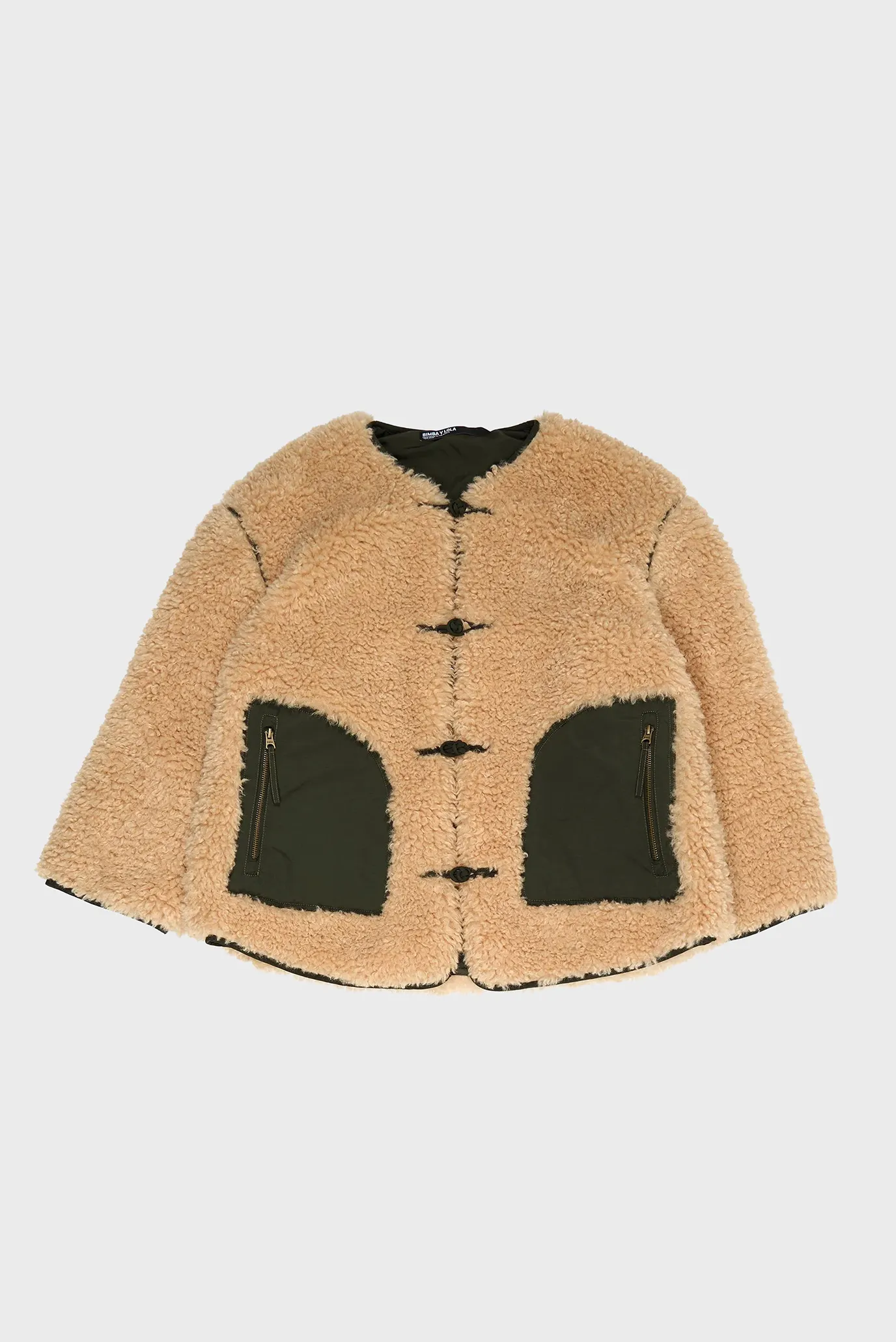 Жіноча бежева шуба 4