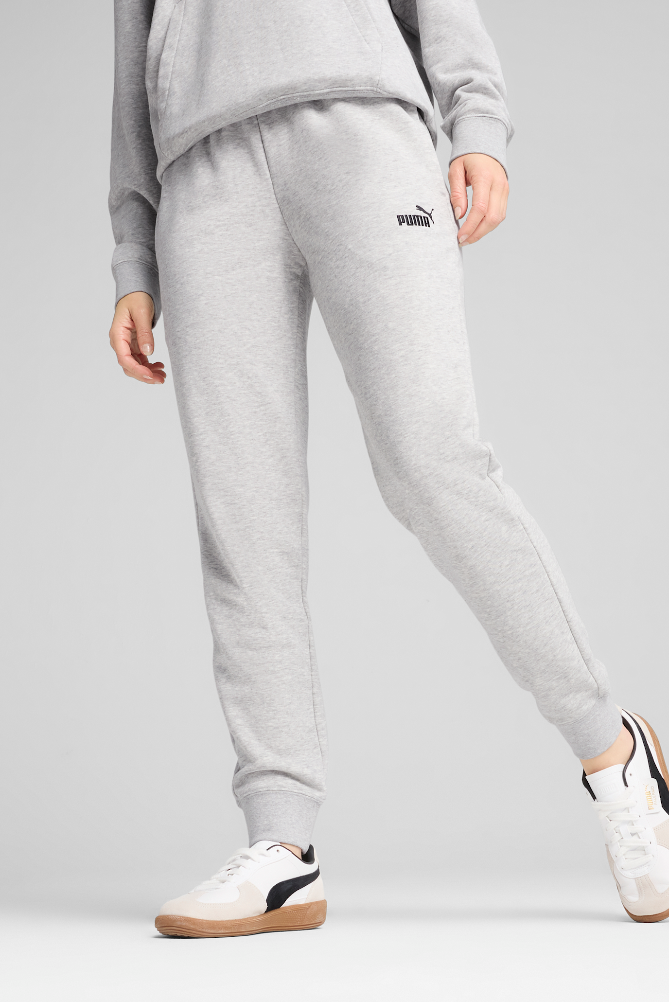 Женские светло-серые спортивные брюки ESS Small No. 1 Logo Sweatpants Women 1