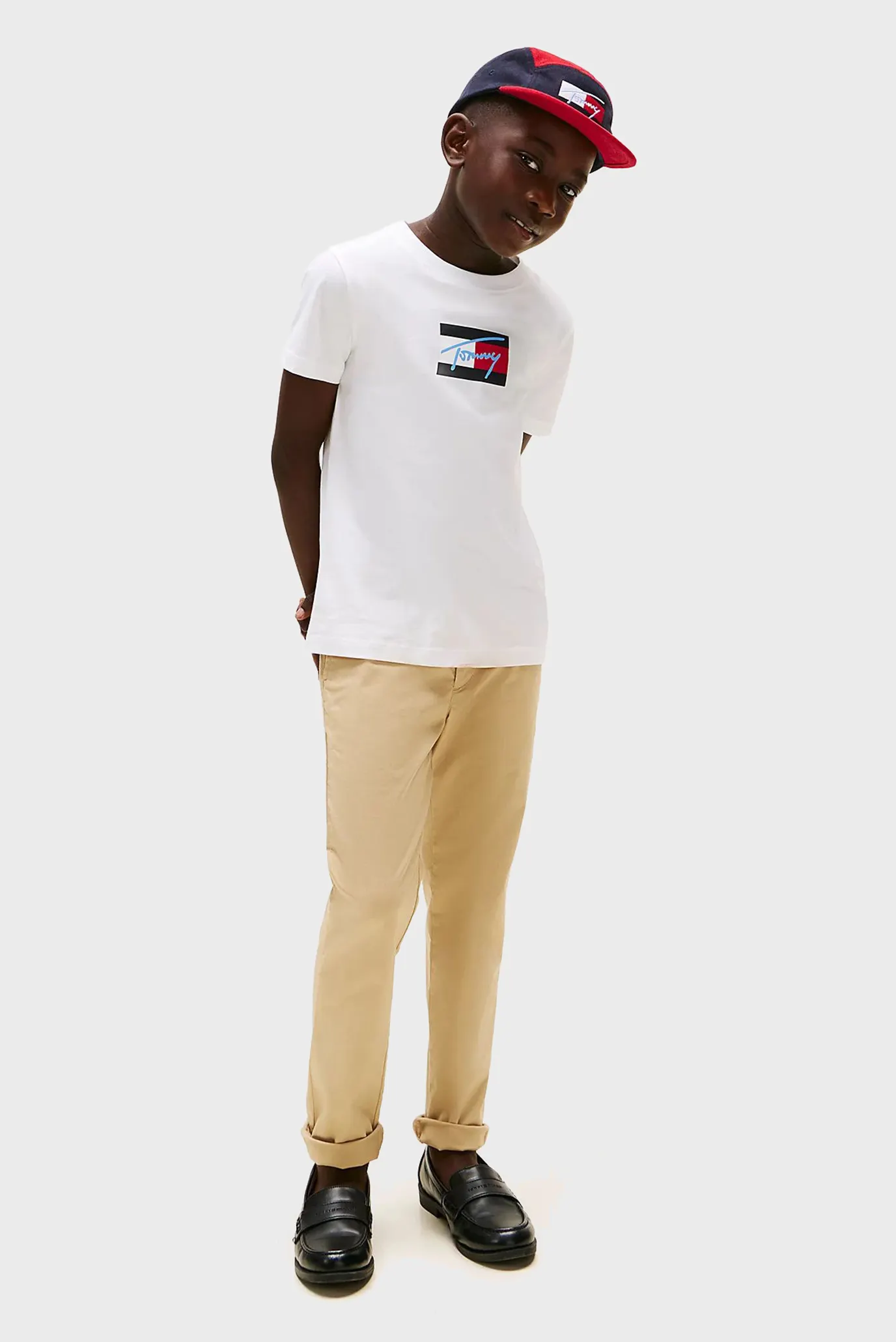 Дитяча біла футболка TOMMY SCRIPT FLAG 2