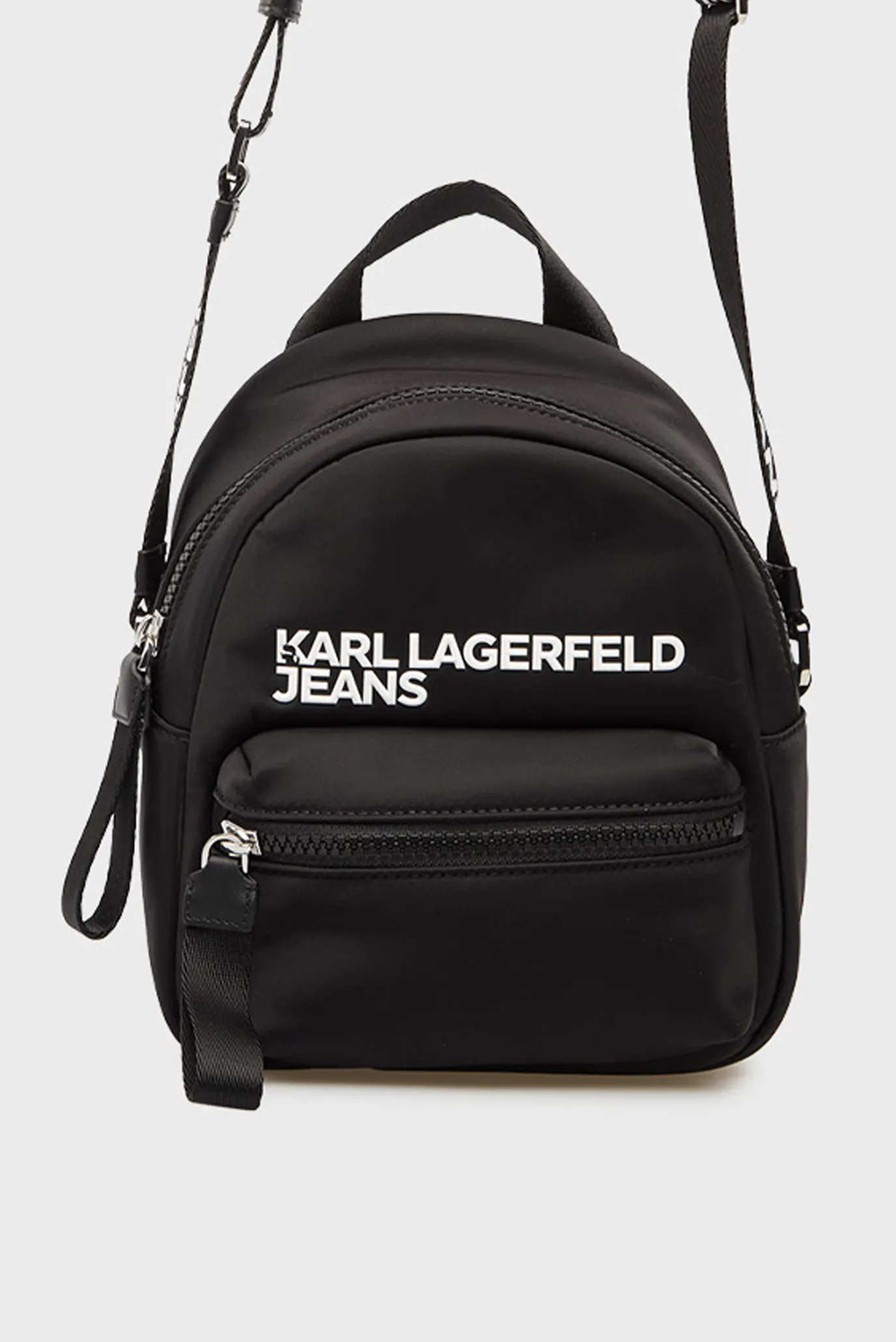 Жіночий чорний рюкзак essential 4