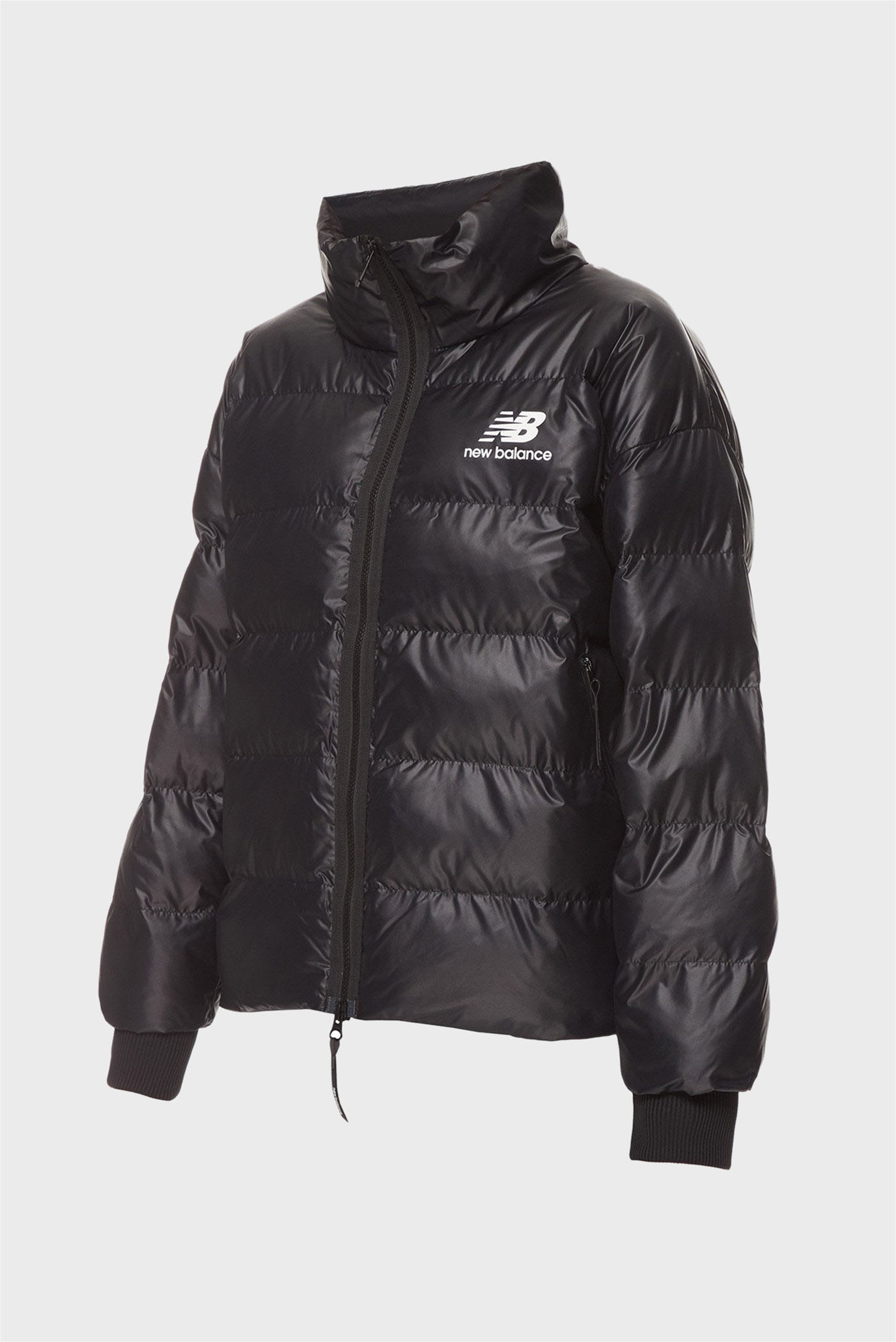 Женская черная куртка Athletic Winterized Short Synth 1