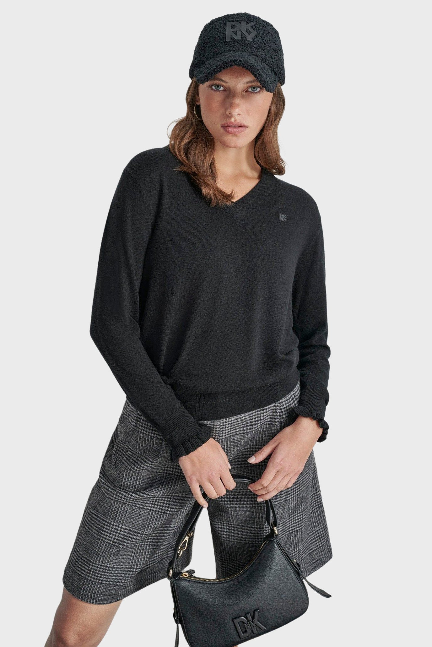 Женский черный пуловер Черный XS DKNY D2G4A151 Женский черный пуловер Черный XS DKNY D2G4A151