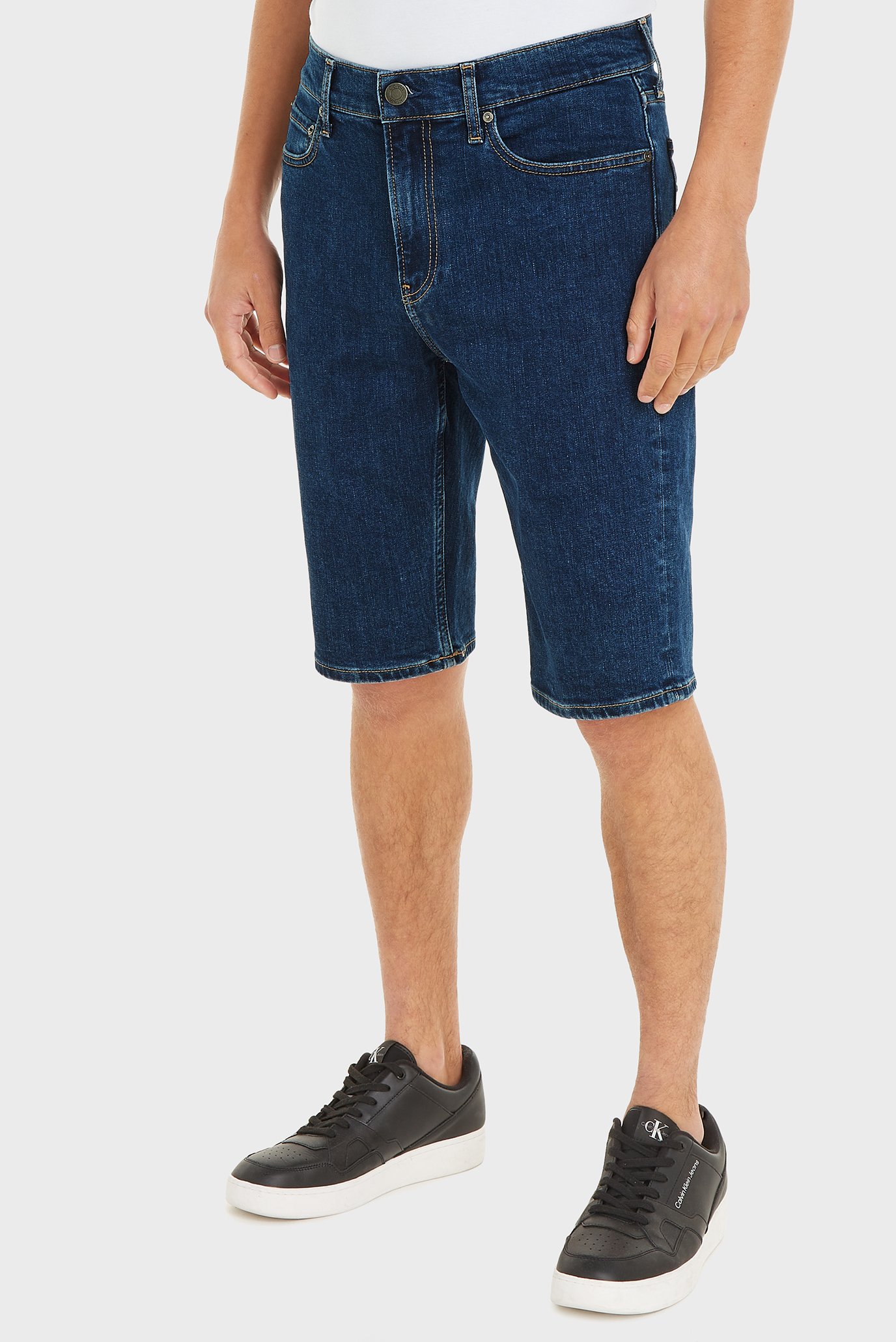 Мужские темно-синие джинсовые шорты DENIM SHORT Синий 29 Calvin Klein K10K112940 Мужские темно-синие джинсовые шорты DENIM SHORT Синий 29 Calvin Klein K10K112940