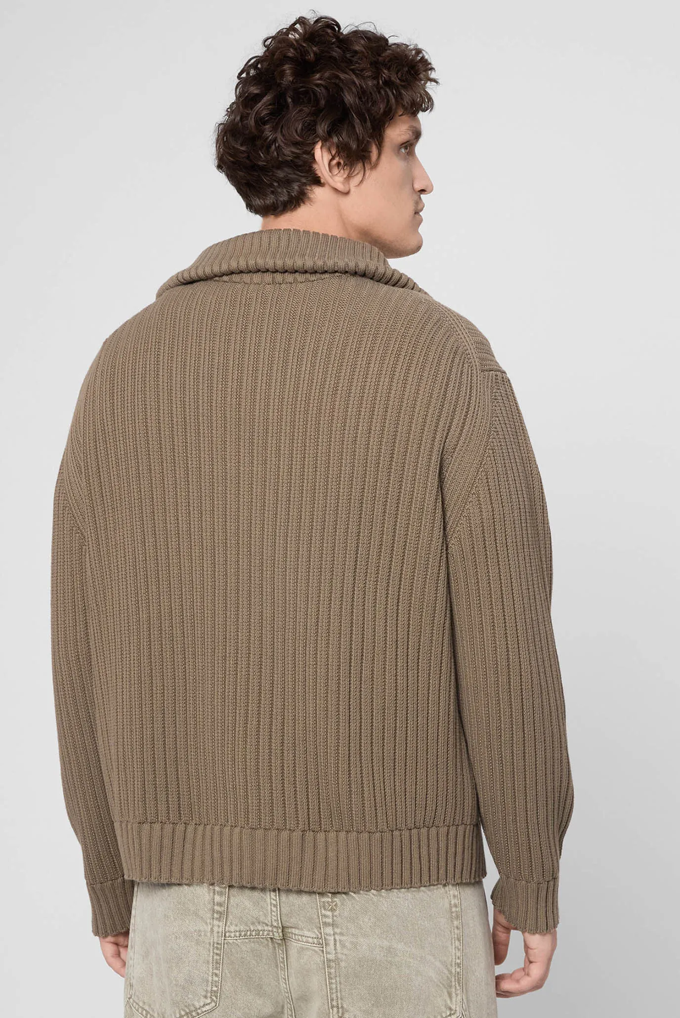 Мужская коричневая кофта 3