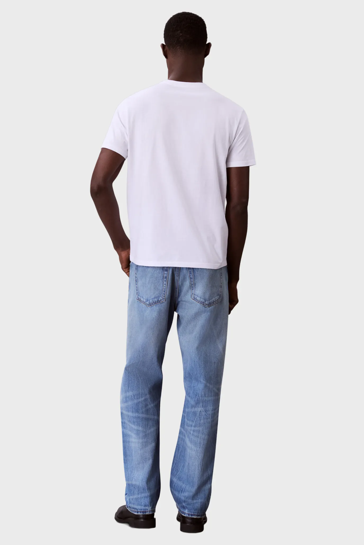 Чоловіча біла футболка SS GLITCHED LOGO 3