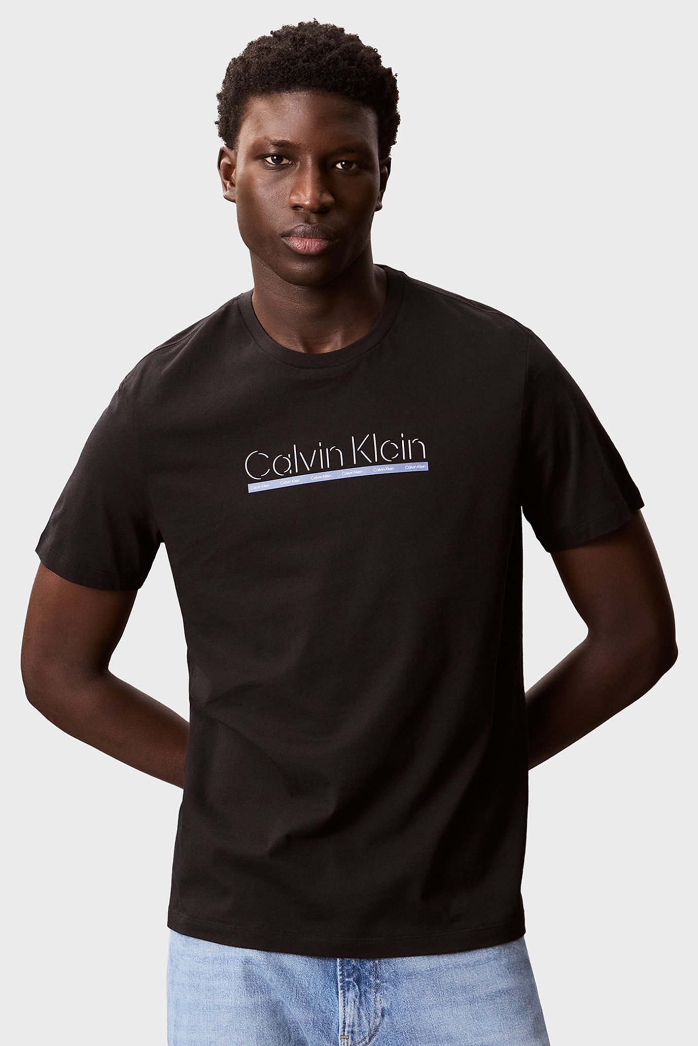 Мужская черная футболка OUTLINE TAPE GRAPHI Черный XXL Calvin Klein LV04RC852G Мужская черная футболка OUTLINE TAPE GRAPHI Черный XXL Calvin Klein LV04RC852G
