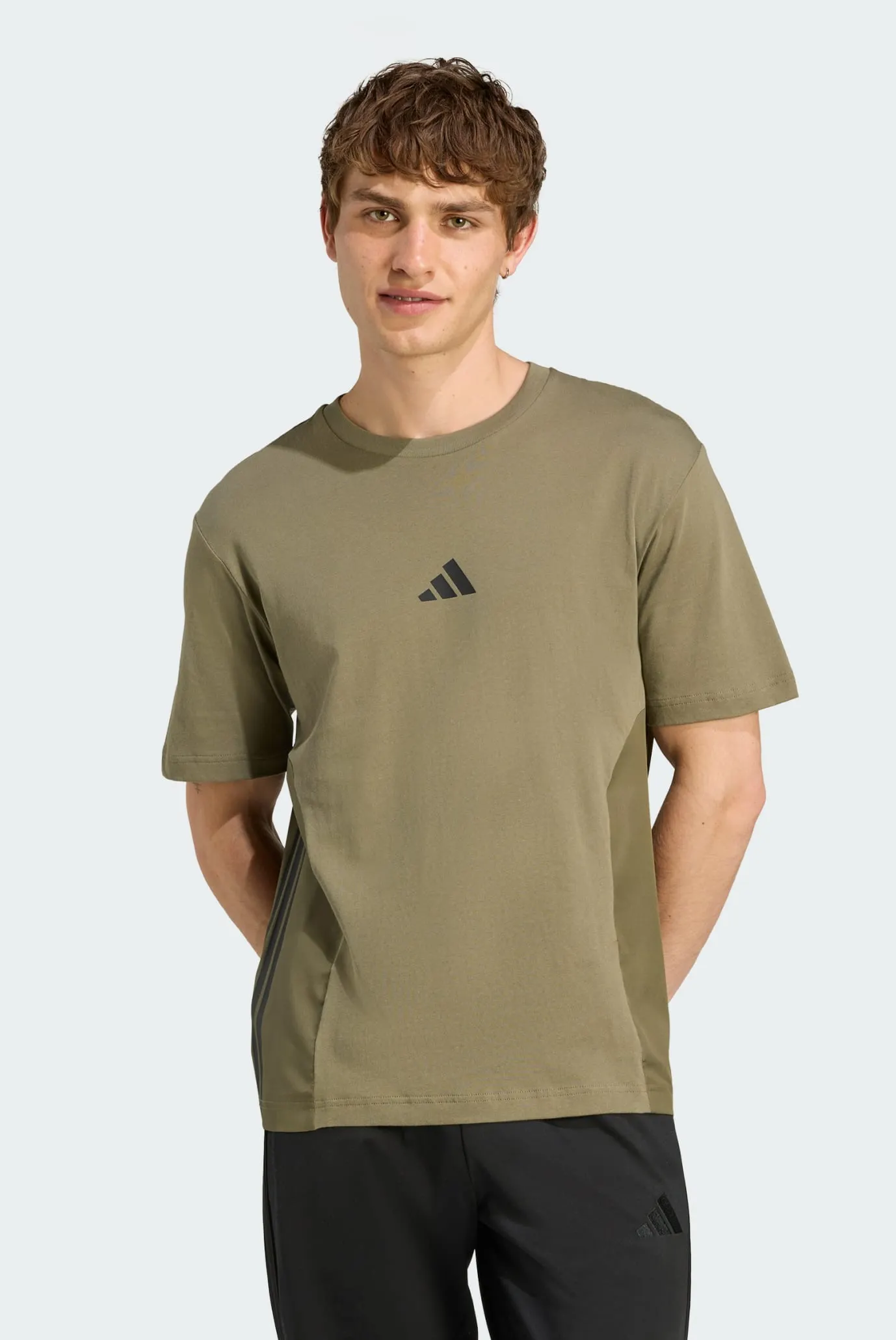 Мужская оливковая футболка City Tech Utility 1