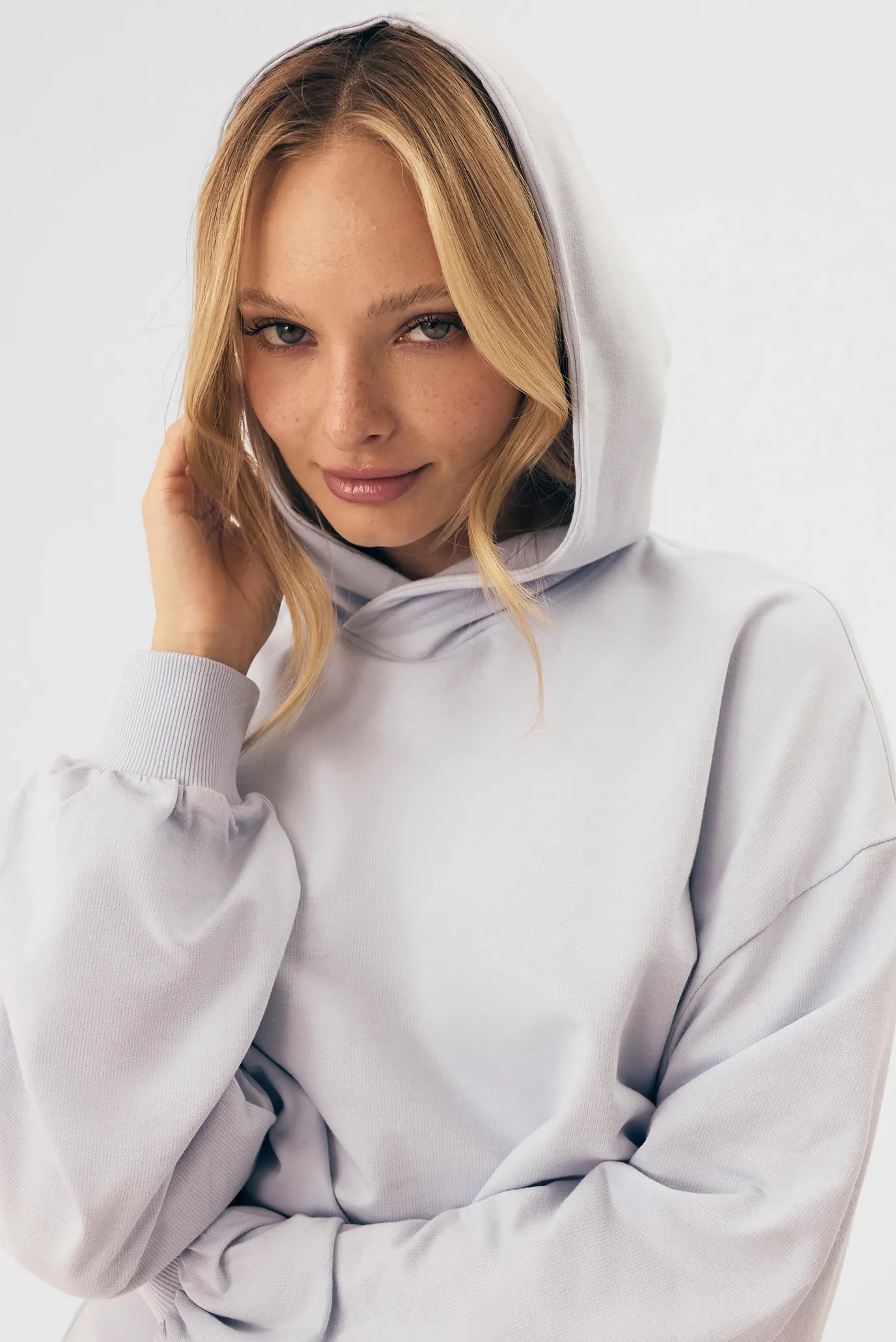 Женское голубое худи Ramu 4