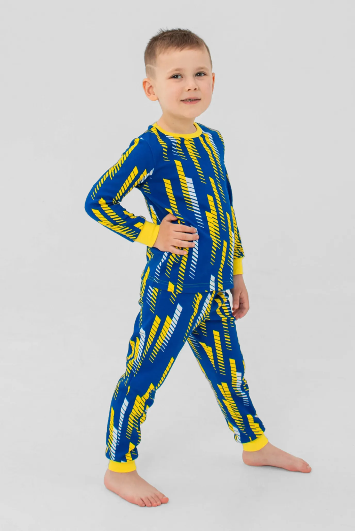 Дитяча синя піжама  з візерунком (лонгслів, брюки) 2