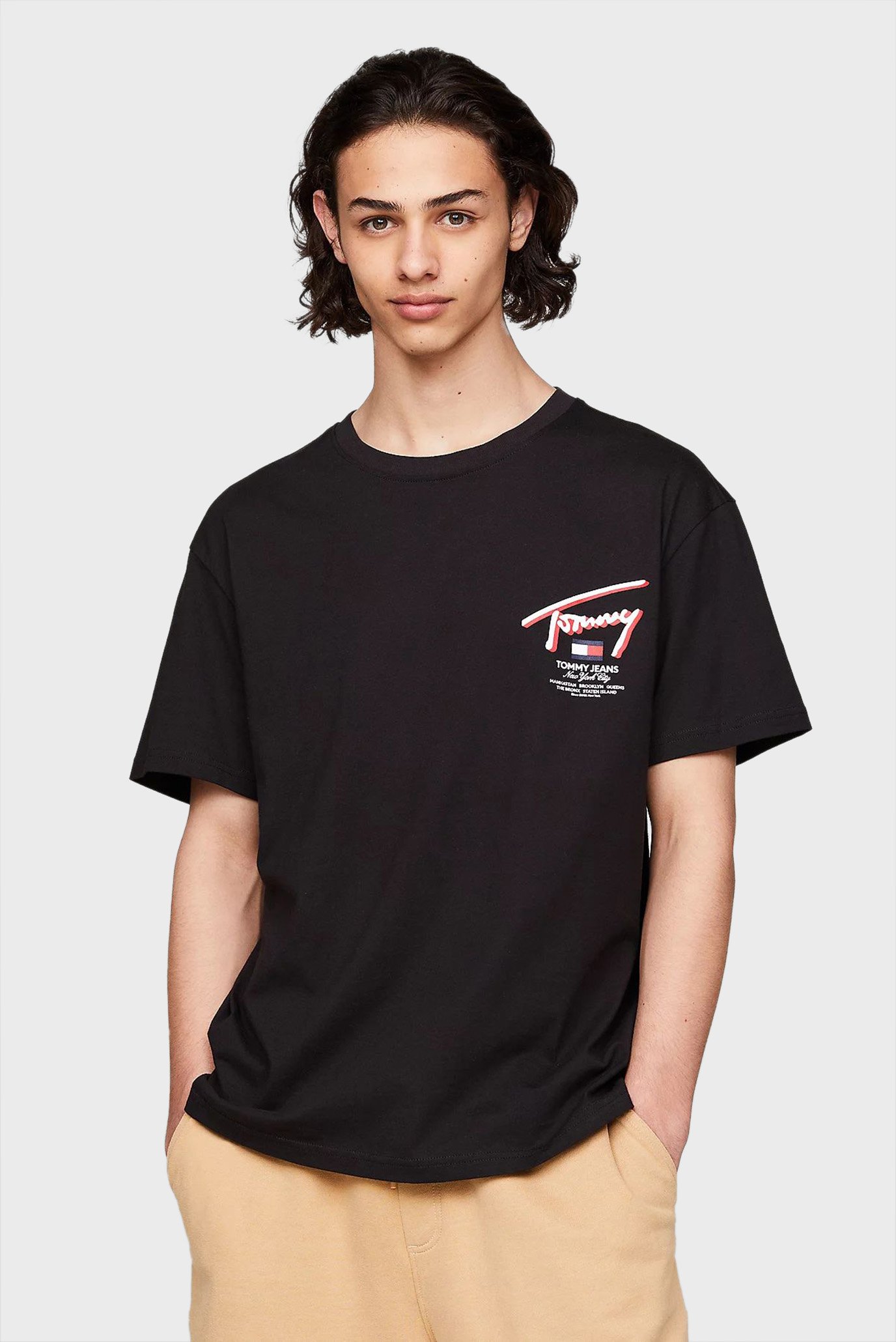 Мужская черная футболка TJM REG 3D STREET SIGNTR 1