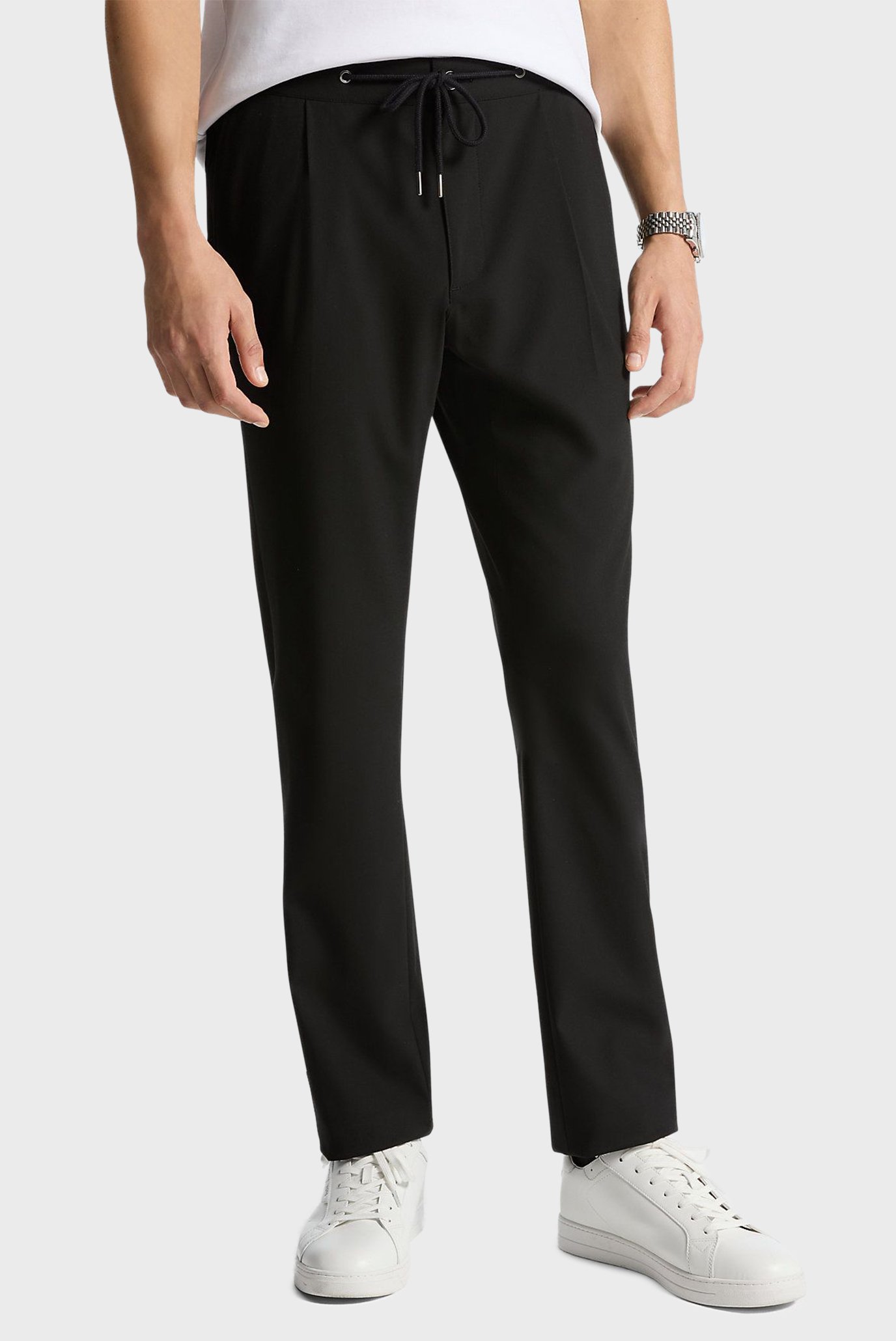 Мужские черные брюки TECH TROP COMFORT TROUSER Черный 29-32 Michael Kors CF4303TENP Мужские черные брюки TECH TROP COMFORT TROUSER Черный 29-32 Michael Kors CF4303TENP