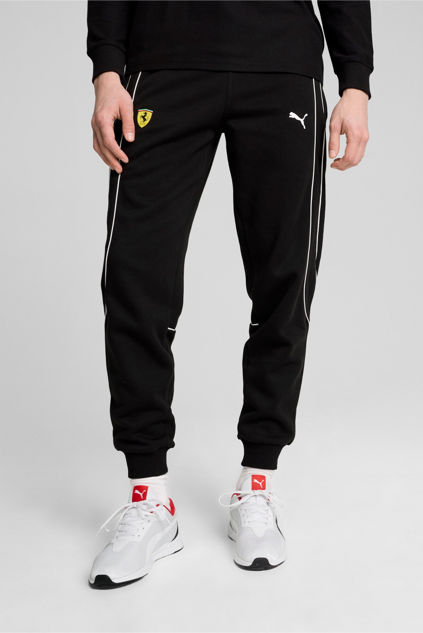 Чоловічі чорні спортивні штани Scuderia Ferrari Race Pants Men 1