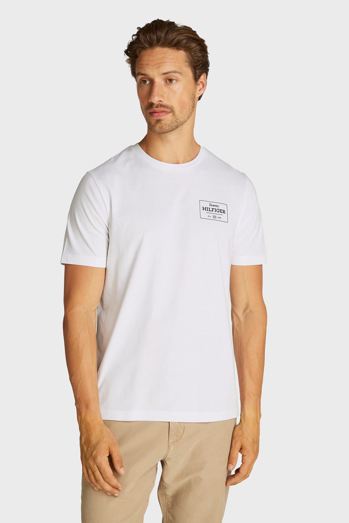 Мужская белая футболка MONOTYPE PRINTED LABEL TEE Белый 3XL Tommy Hilfiger MW0MW37454 Мужская белая футболка MONOTYPE PRINTED LABEL TEE Белый 3XL Tommy Hilfiger MW0MW37454