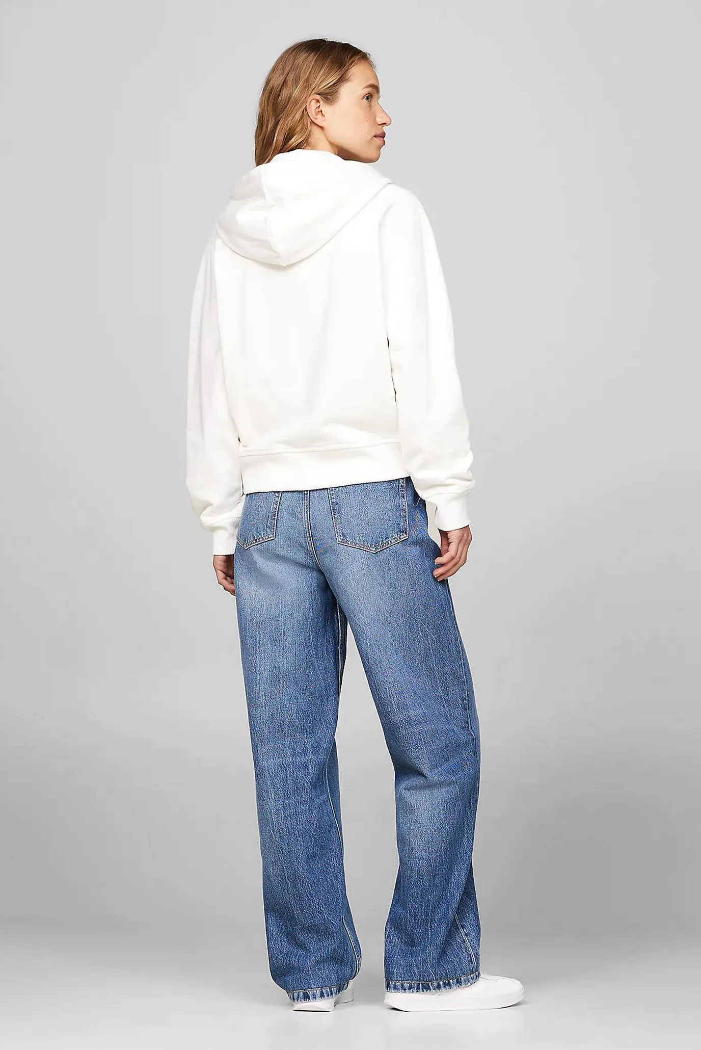 Жіноче біле худі MDRN REG VARSITY 3