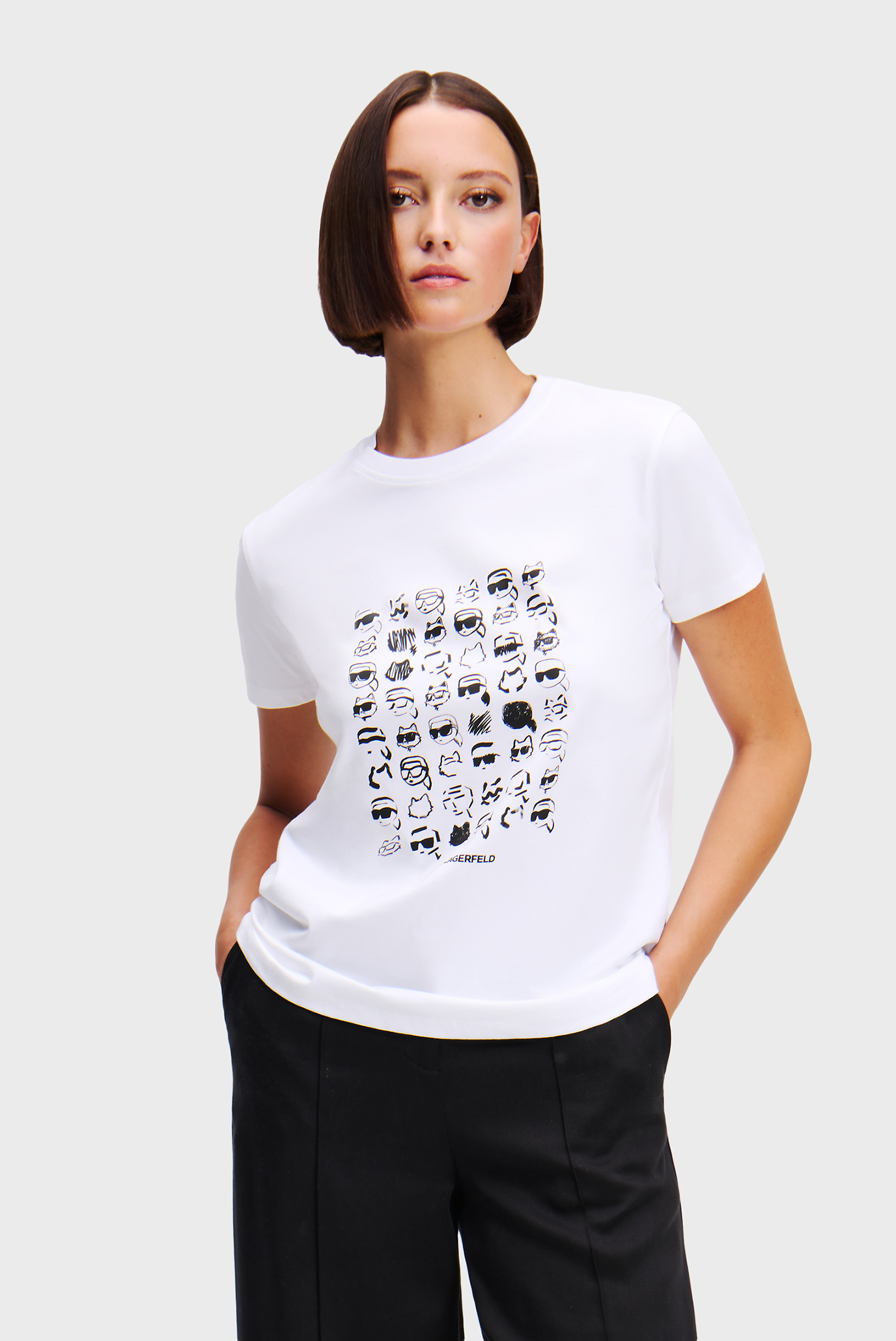 Женская белая футболка IKON SEASONAL LOGO Белый L Karl Lagerfeld A1W17124 Женская белая футболка IKON SEASONAL LOGO Белый L Karl Lagerfeld A1W17124