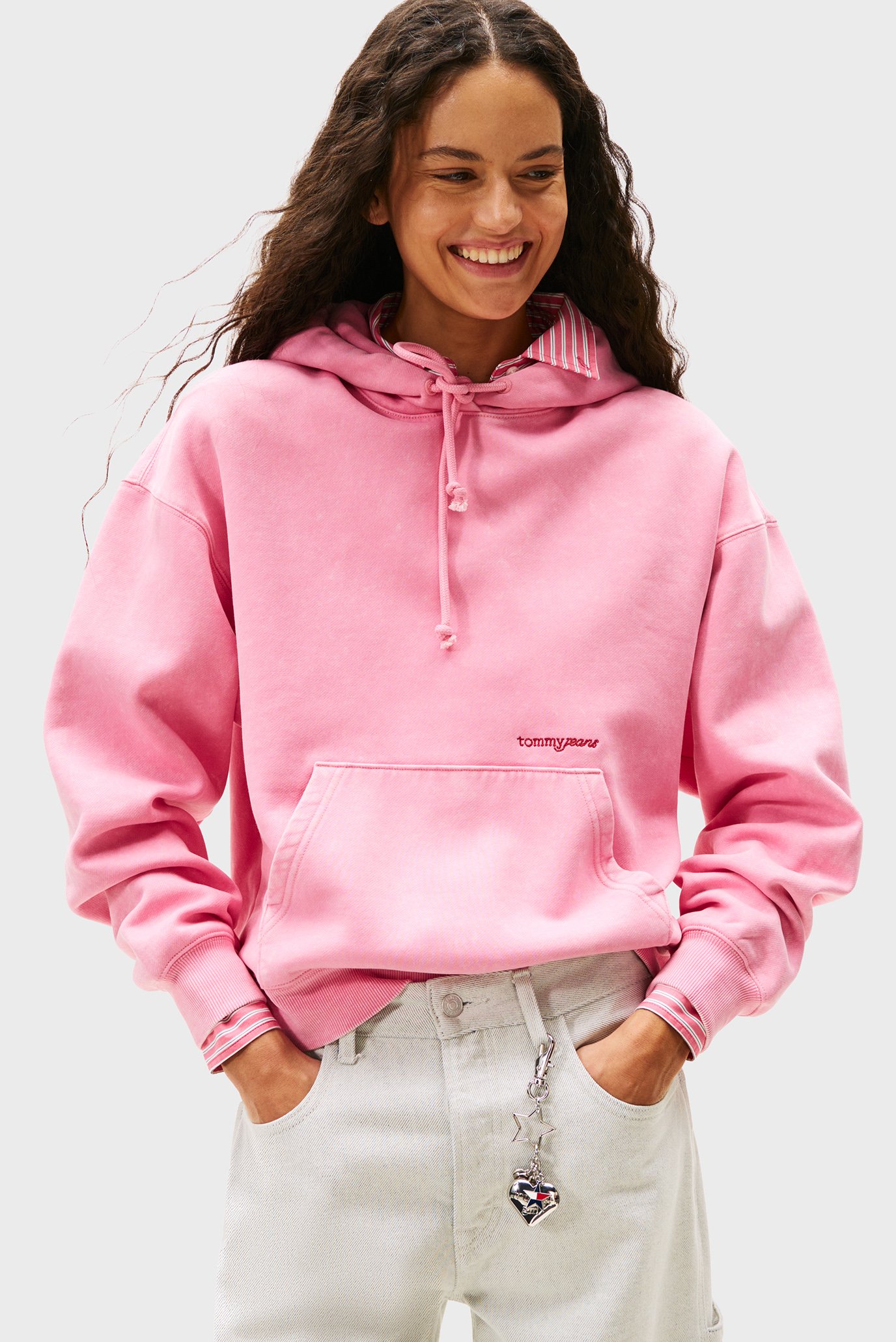Женское розовое худи BXY GMD SCRIPT Розовый S Tommy Jeans DW0DW21609 Женское розовое худи BXY GMD SCRIPT Розовый S Tommy Jeans DW0DW21609