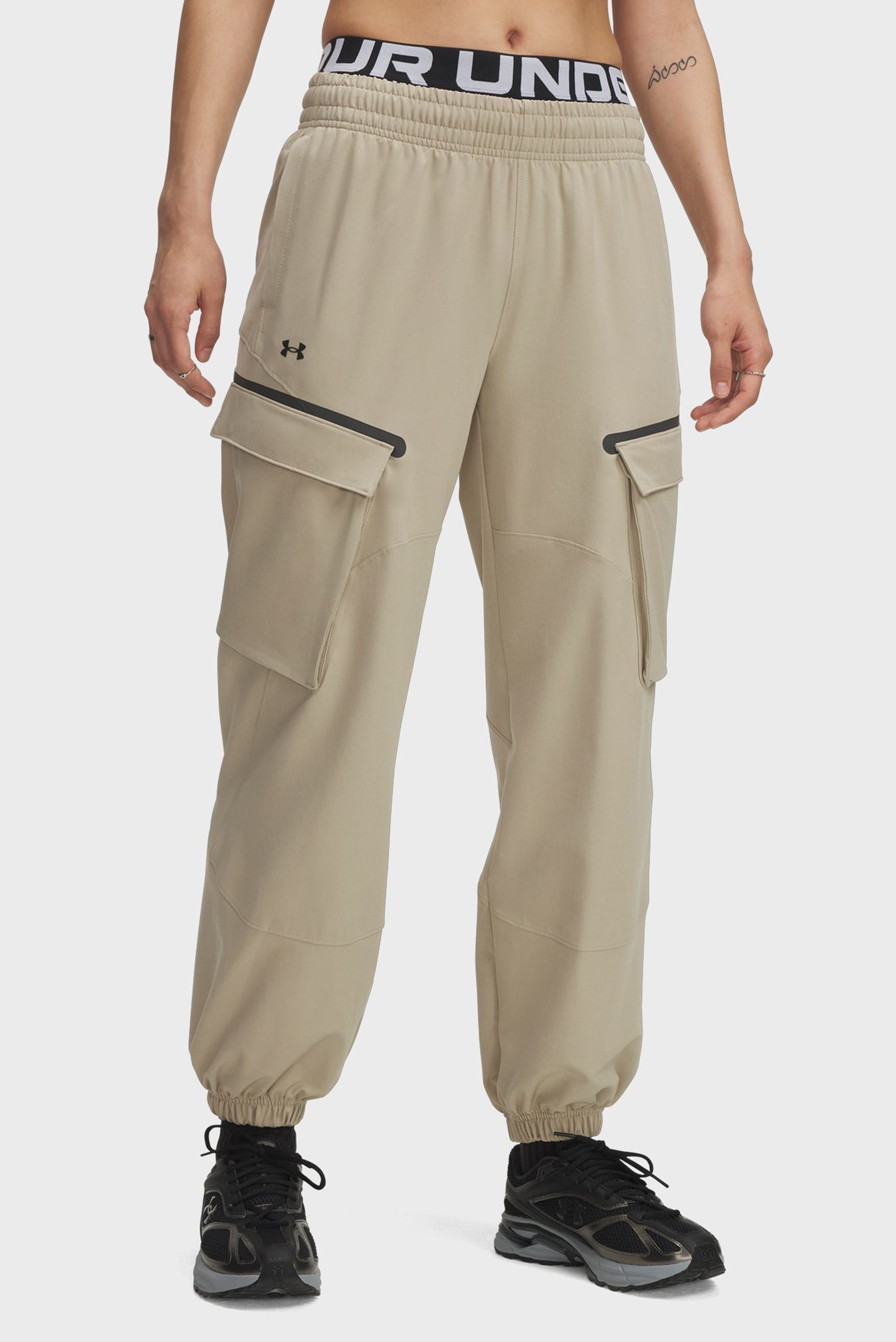 Женские бежевые спортивные брюки UA Unstoppable Cargo Pants Бежевый XS Under Armour 1386481-299 Женские бежевые спортивные брюки UA Unstoppable Cargo Pants Бежевый XS Under Armour 1386481-299