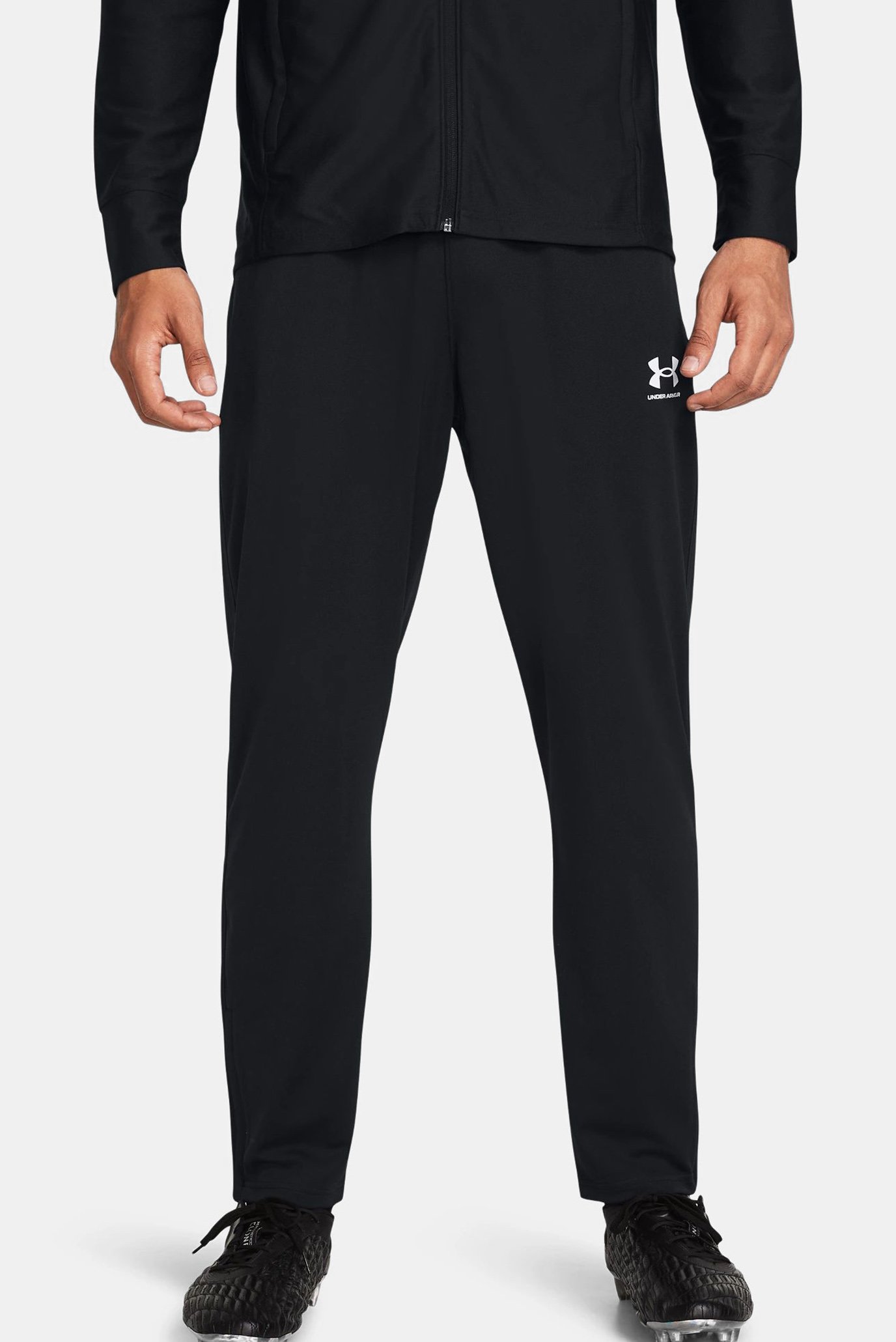 Чоловічі чорні спортивні штани UA M's Ch. Pique 1