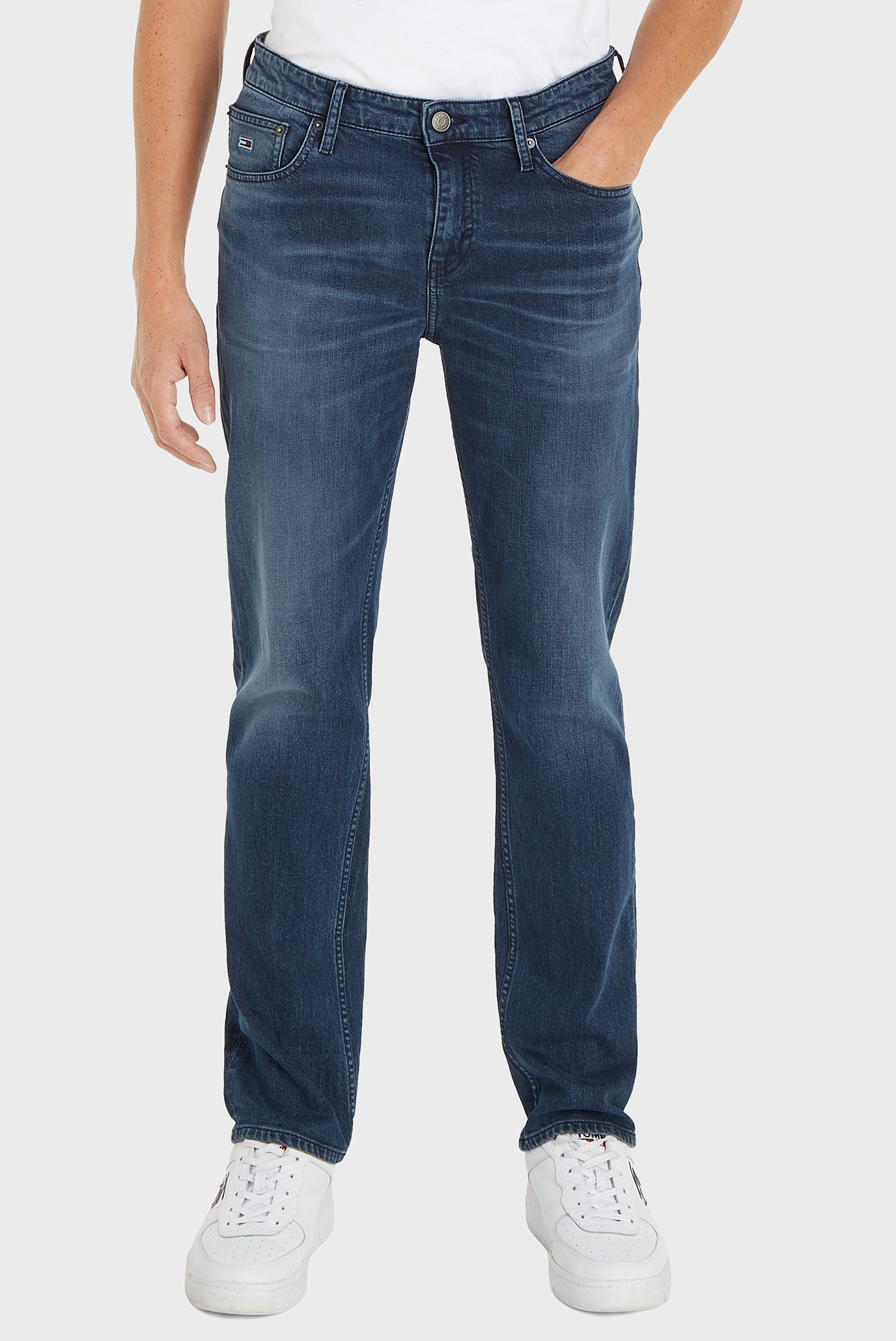 Мужские синие джинсы RYAN RGLR STRGHT Синий 29-32 Tommy Jeans DM0DM18192 Мужские синие джинсы RYAN RGLR STRGHT Синий 29-32 Tommy Jeans DM0DM18192