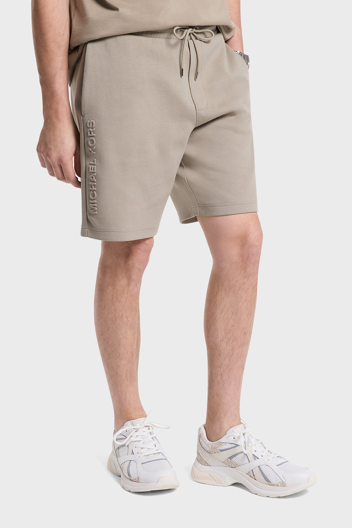 Мужские оливковые шорты EMBOSSED LOGO SHORT Оливковый XL Michael Kors CR552G15MF Мужские оливковые шорты EMBOSSED LOGO SHORT Оливковый XL Michael Kors CR552G15MF