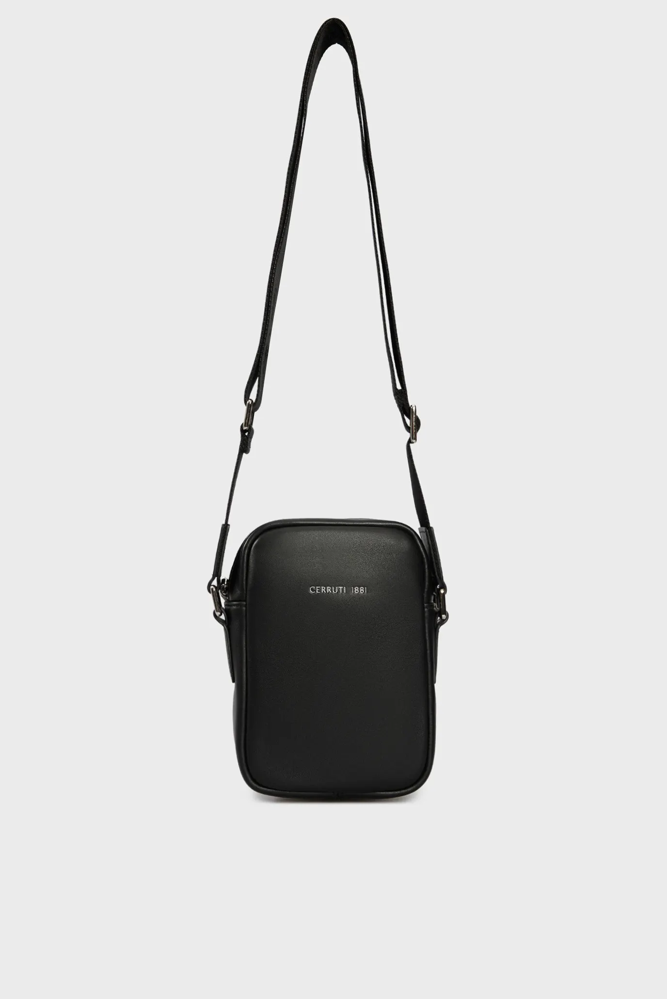 Мужская черная кожаная сумка IRAMA BODYBAG 5