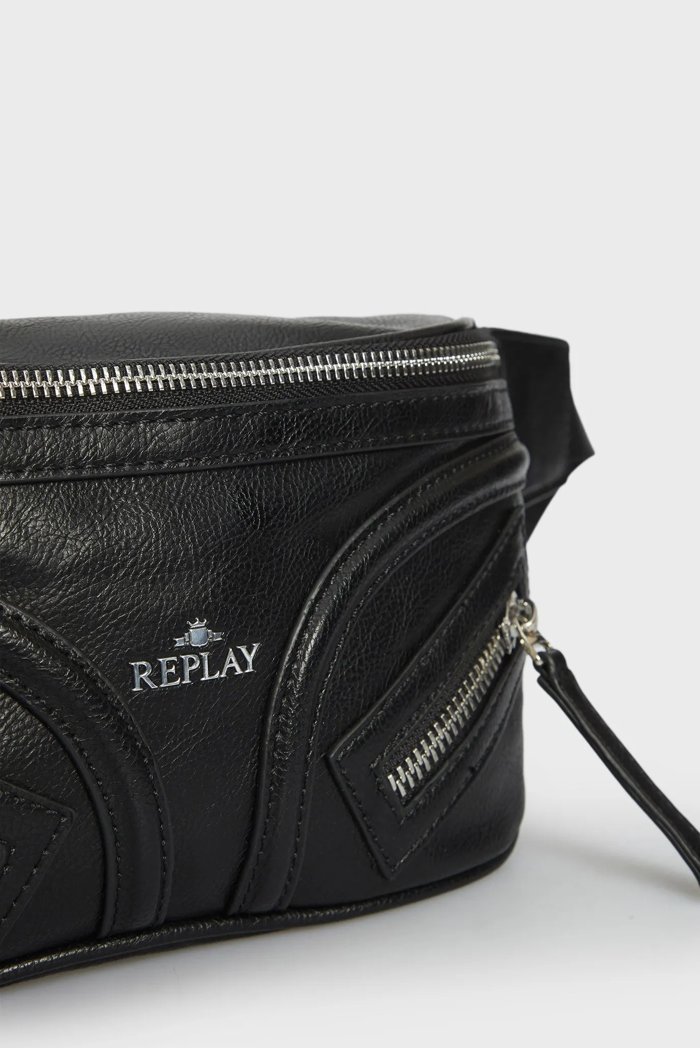 Жіноча чорна поясна сумка 2