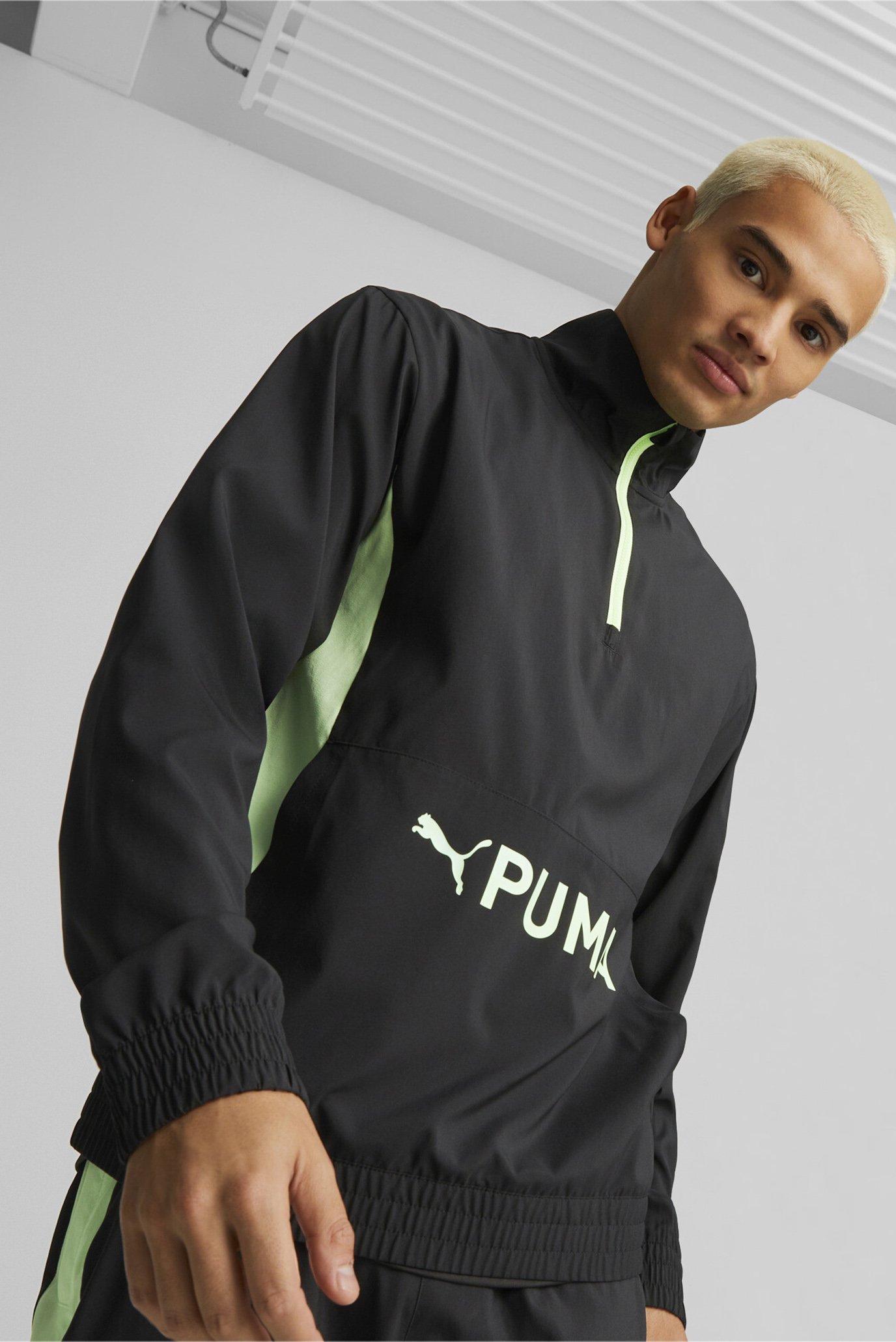 Чоловічий чорний анорак PUMA Fit Woven Half-Zip Training Jacket Men 1