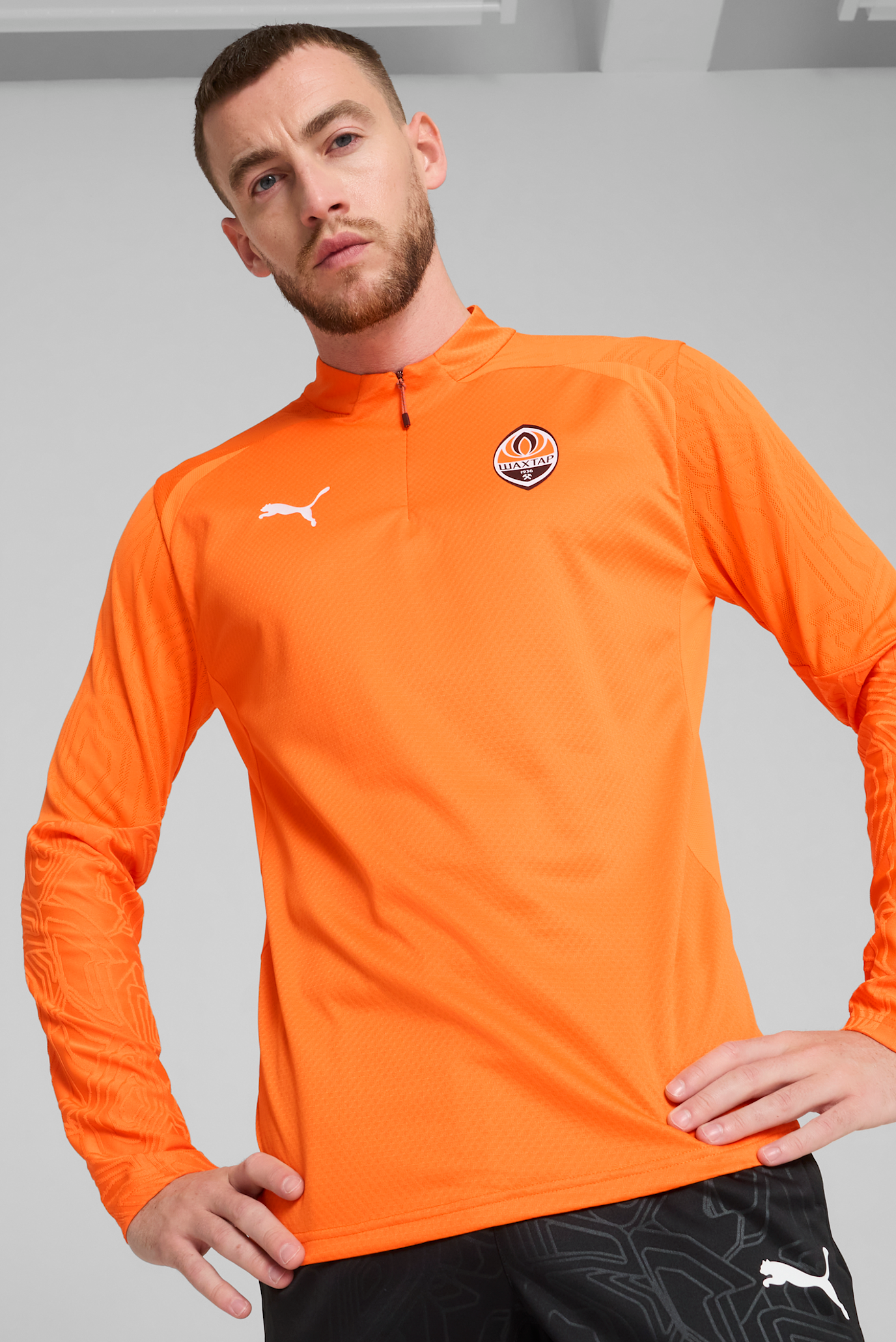 Чоловічий помаранчевий лонгслів FC Shakhtar Donetsk Quarter-Zip Training Top Men 1