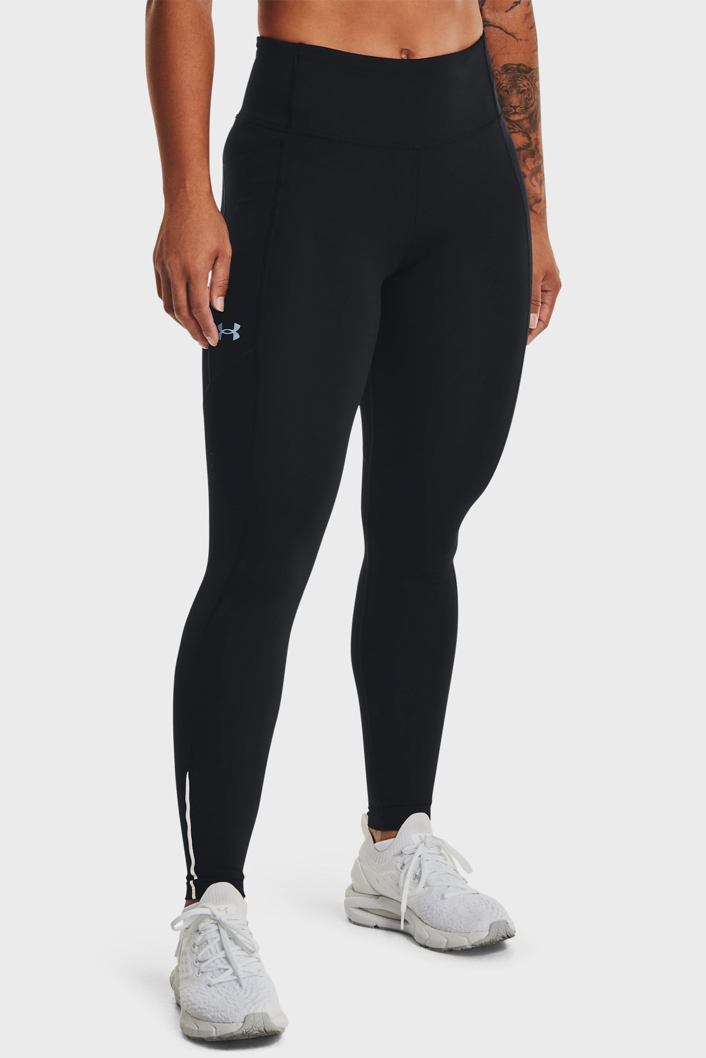 Женские черные тайтсы UA Fly Fast Tight Черный XS Under Armour 1369773-001 Женские черные тайтсы UA Fly Fast Tight Черный XS Under Armour 1369773-001
