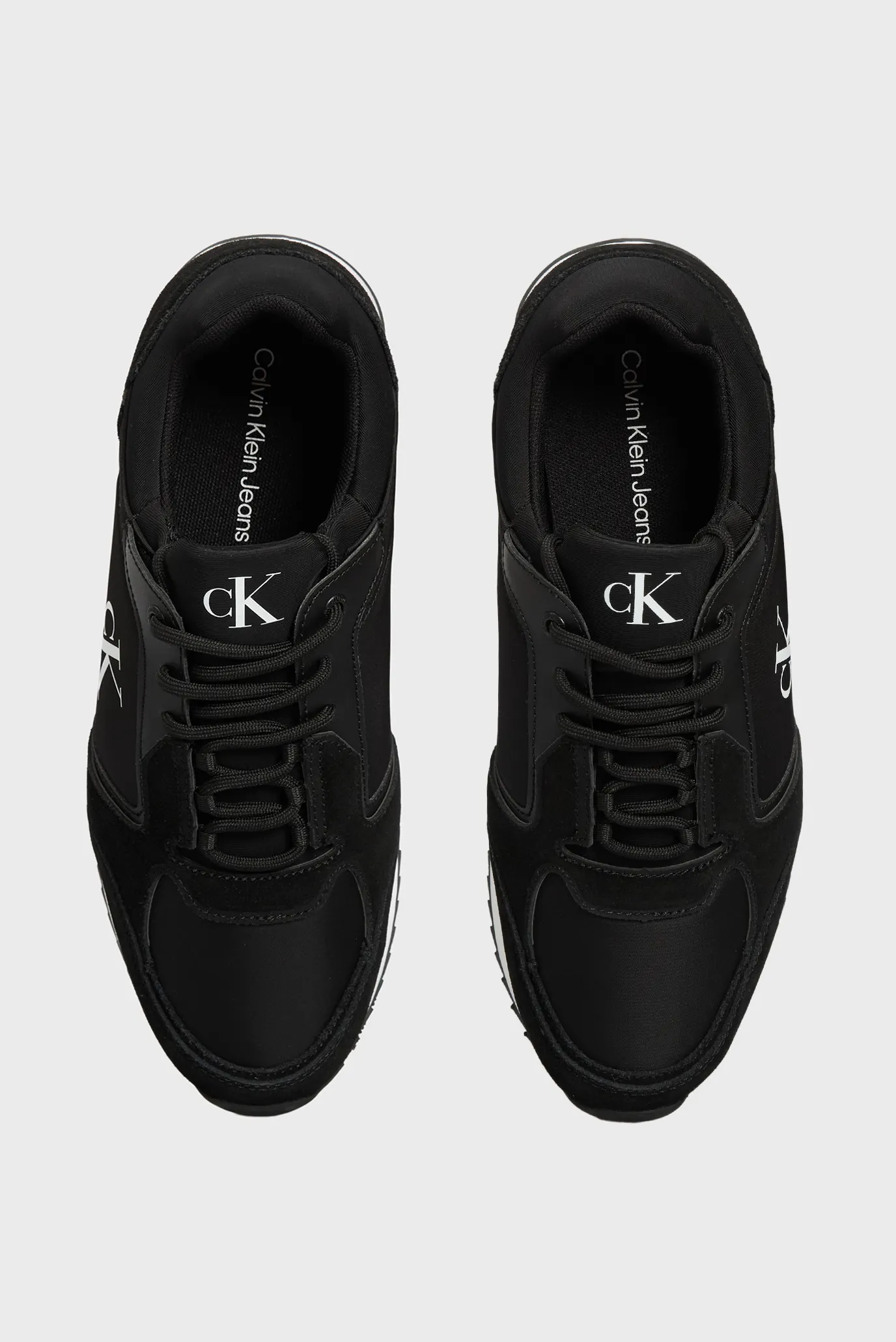 Мужские черные кроссовки RETRO RUNNER 4