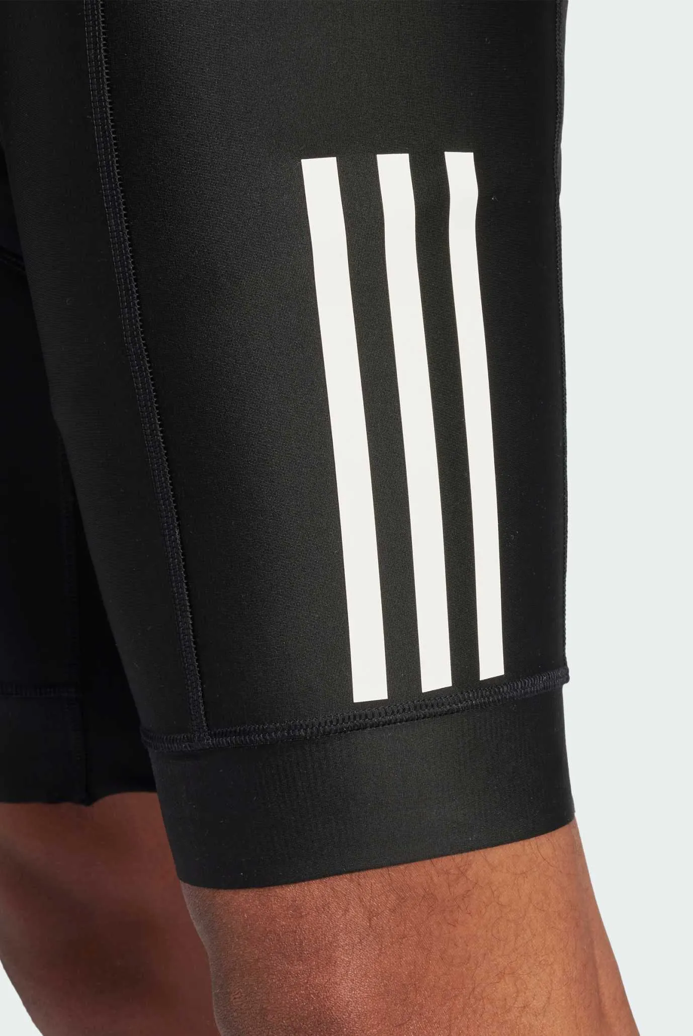 Чоловічі чорні велосипедки Essentials 3-Stripes Padded 5