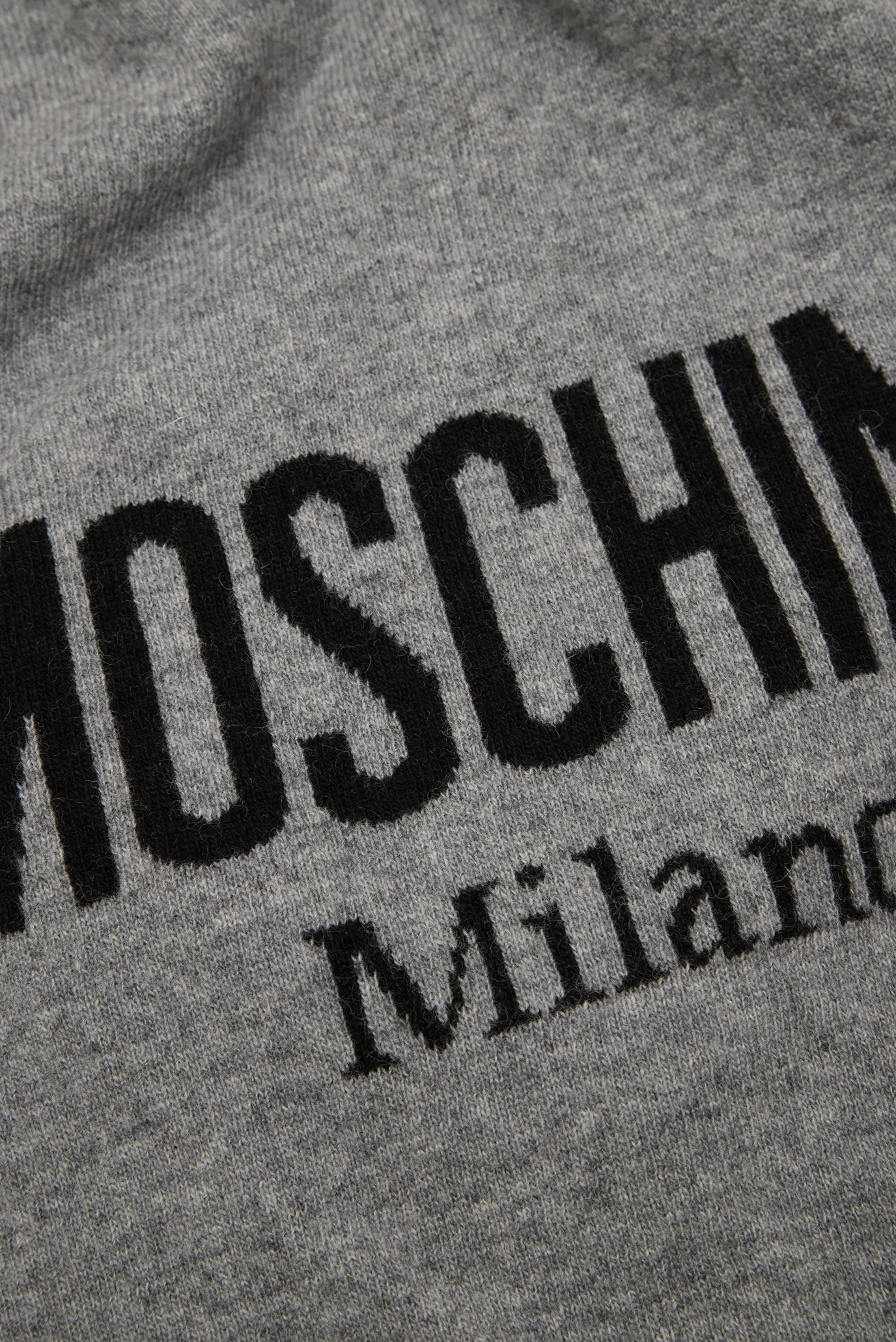 Жіночий вовняний шарф 2