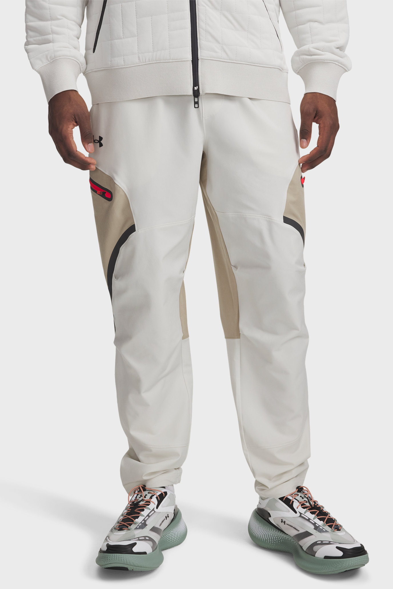 Мужские белые спортивные брюки UA Unstoppable Cargo Pant Белый XXL Under Armour 1390256-110 Мужские белые спортивные брюки UA Unstoppable Cargo Pant Белый XXL Under Armour 1390256-110